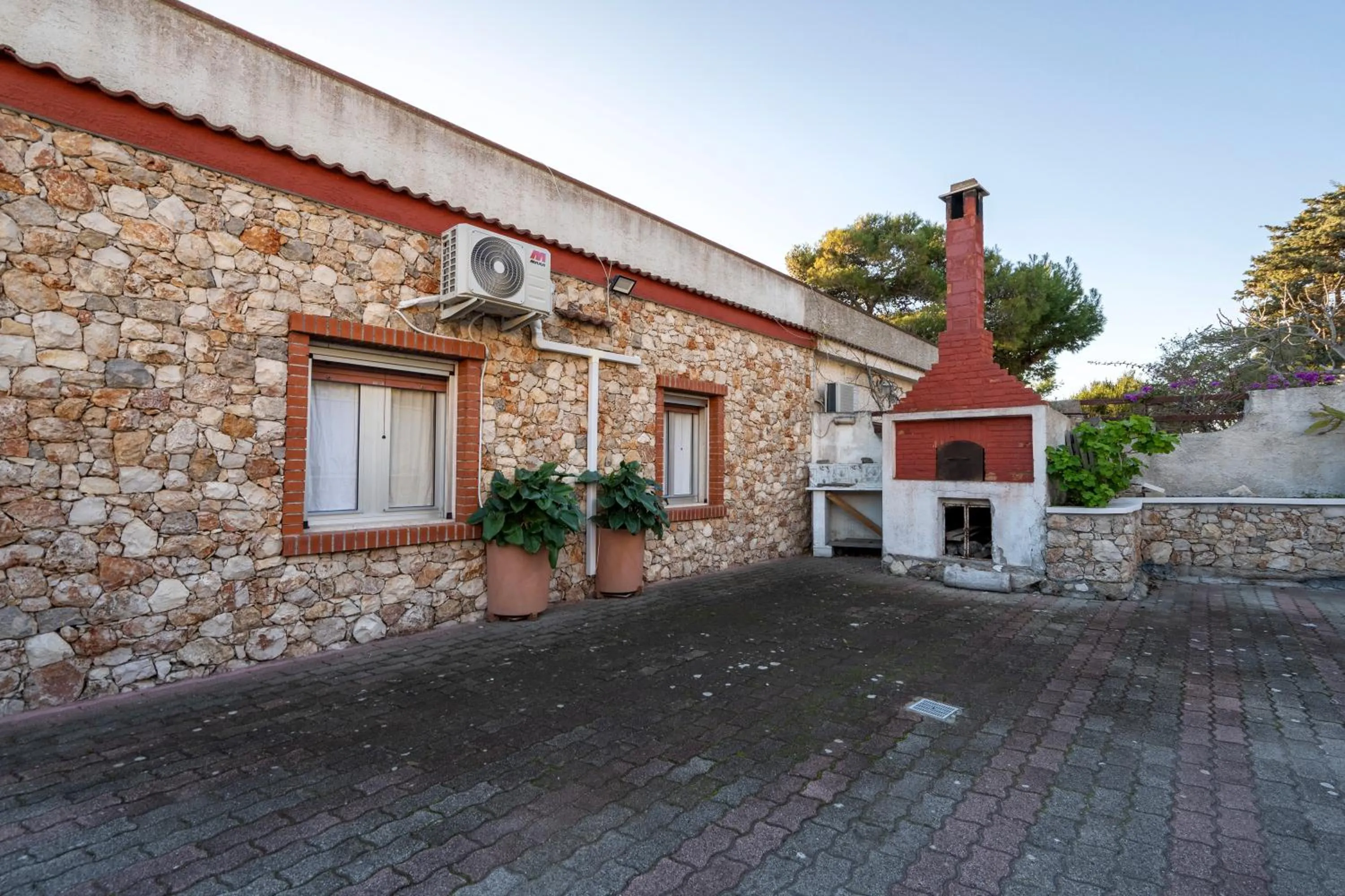 Garden in GuestHost - Villa Torre Leporano a due passi dal mare