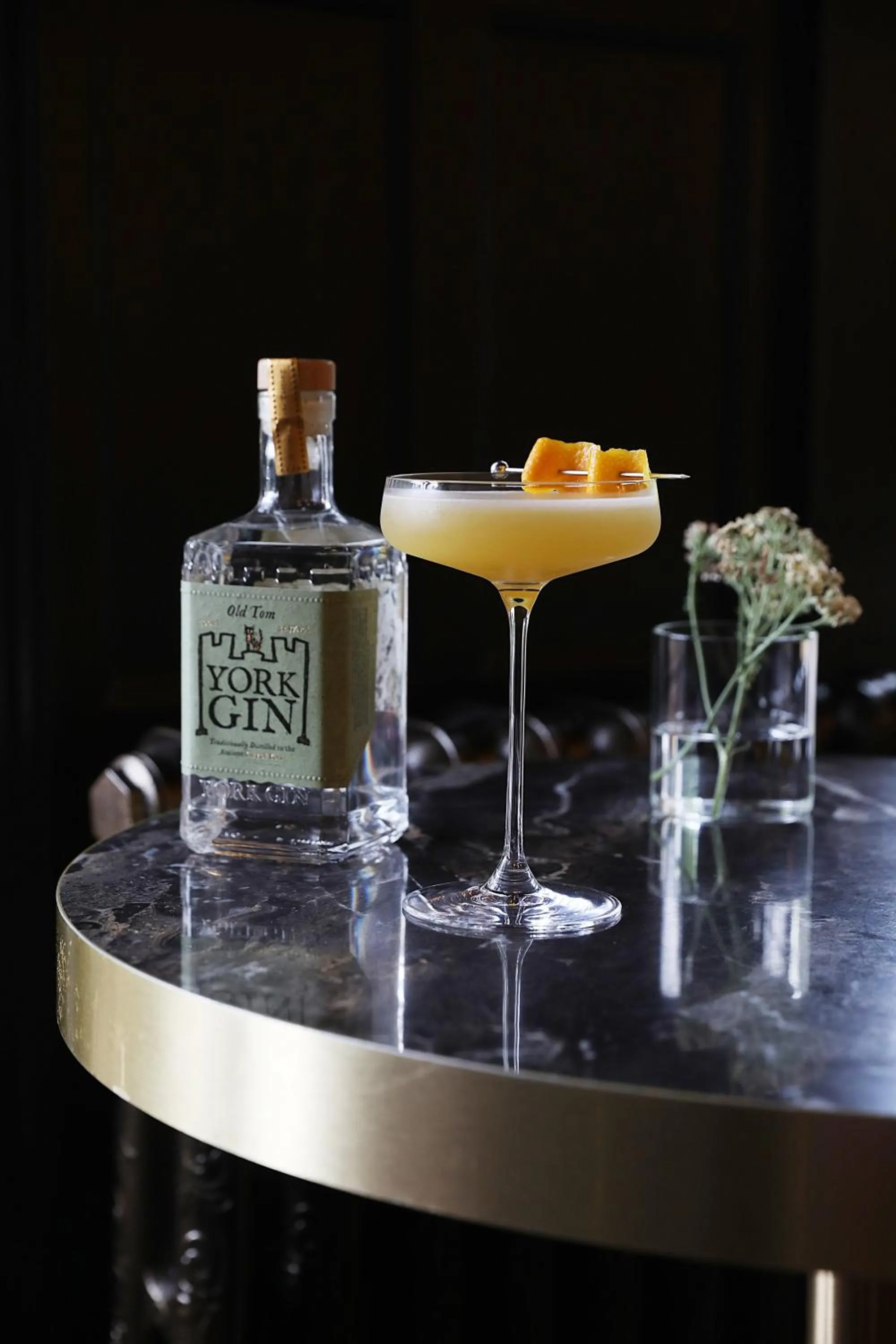 Lounge or bar in Elmbank York, Tapestry Collection by Hilton