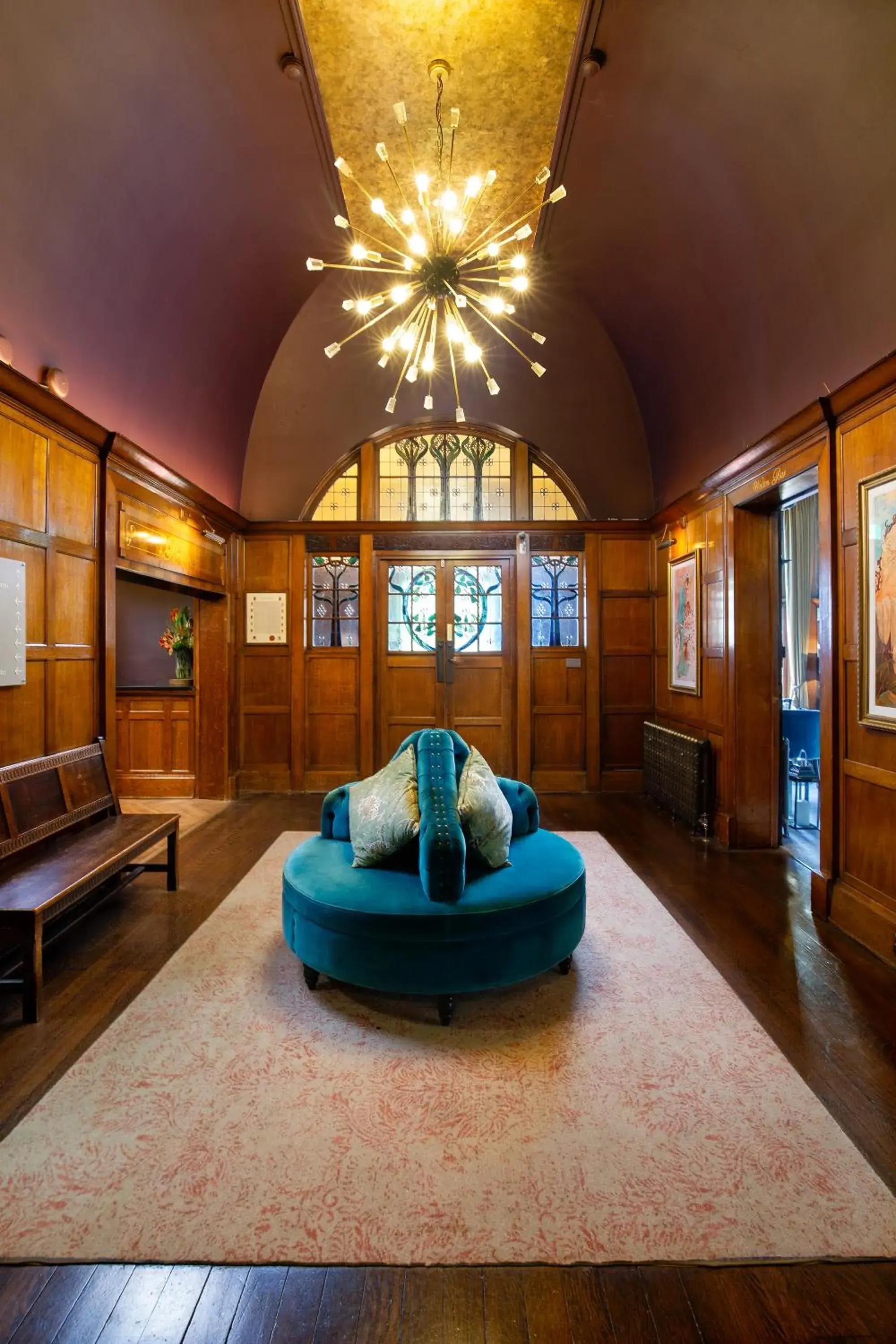 Lobby or reception in Elmbank York, Tapestry Collection by Hilton Lobby or reception in Elmbank York, Tapestry Collection by Hilton