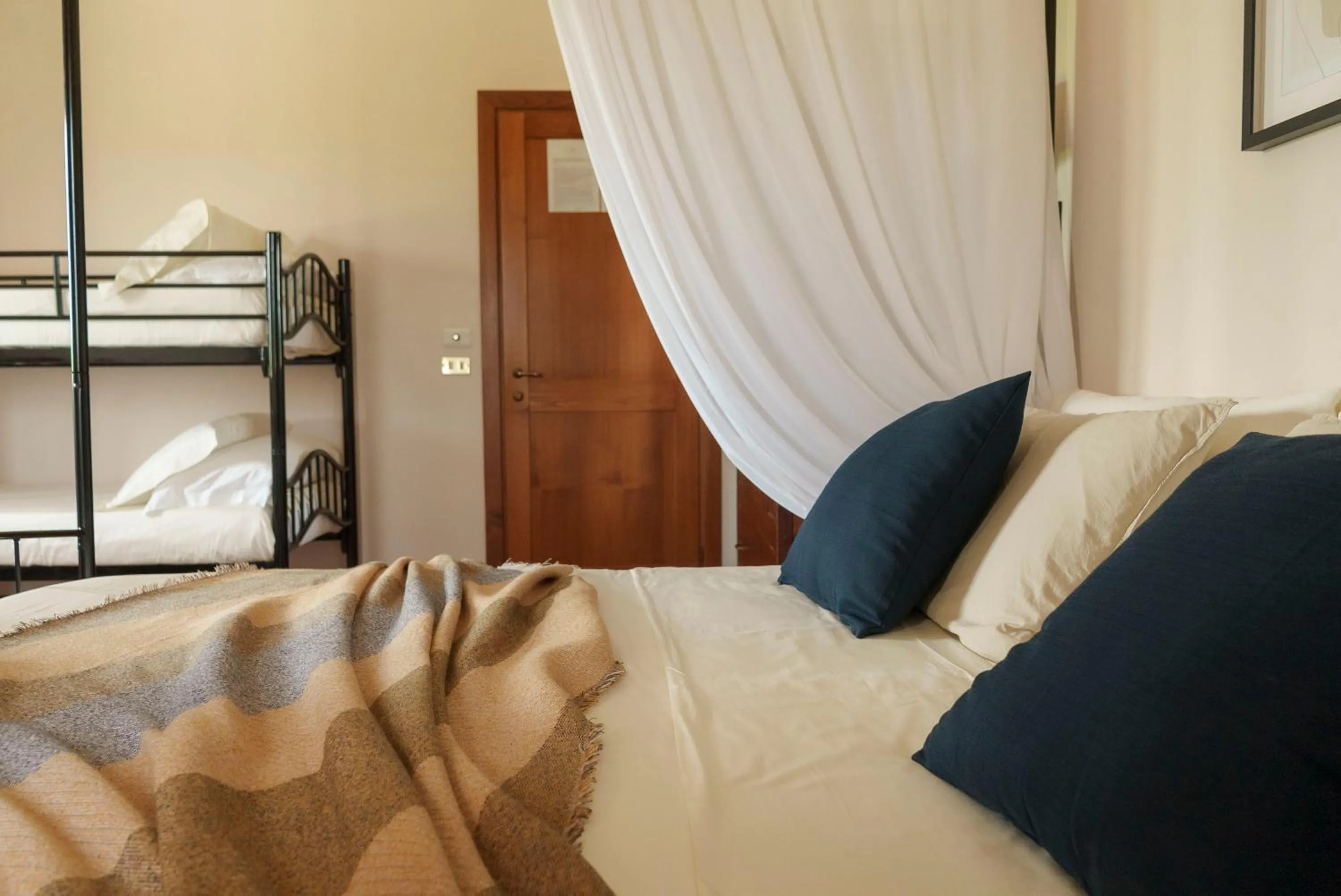 Photo of the whole room, Bed in Relais di campagna la polledrara