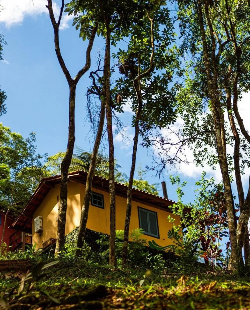 Property building in Sítio Flor das Águas