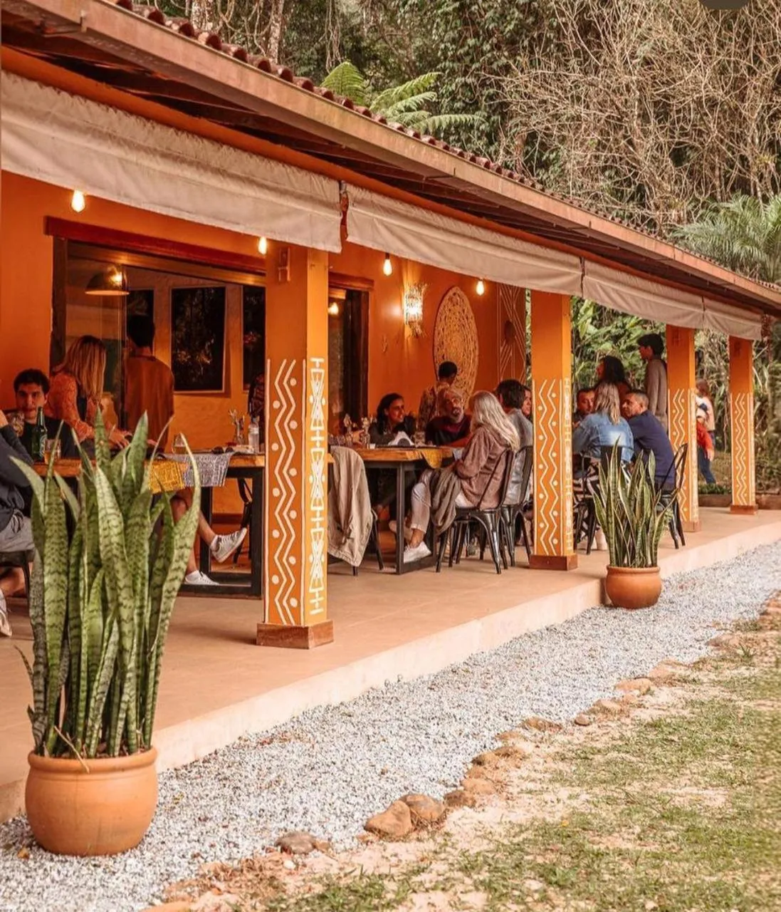 Restaurant/places to eat in Sítio Flor das Águas