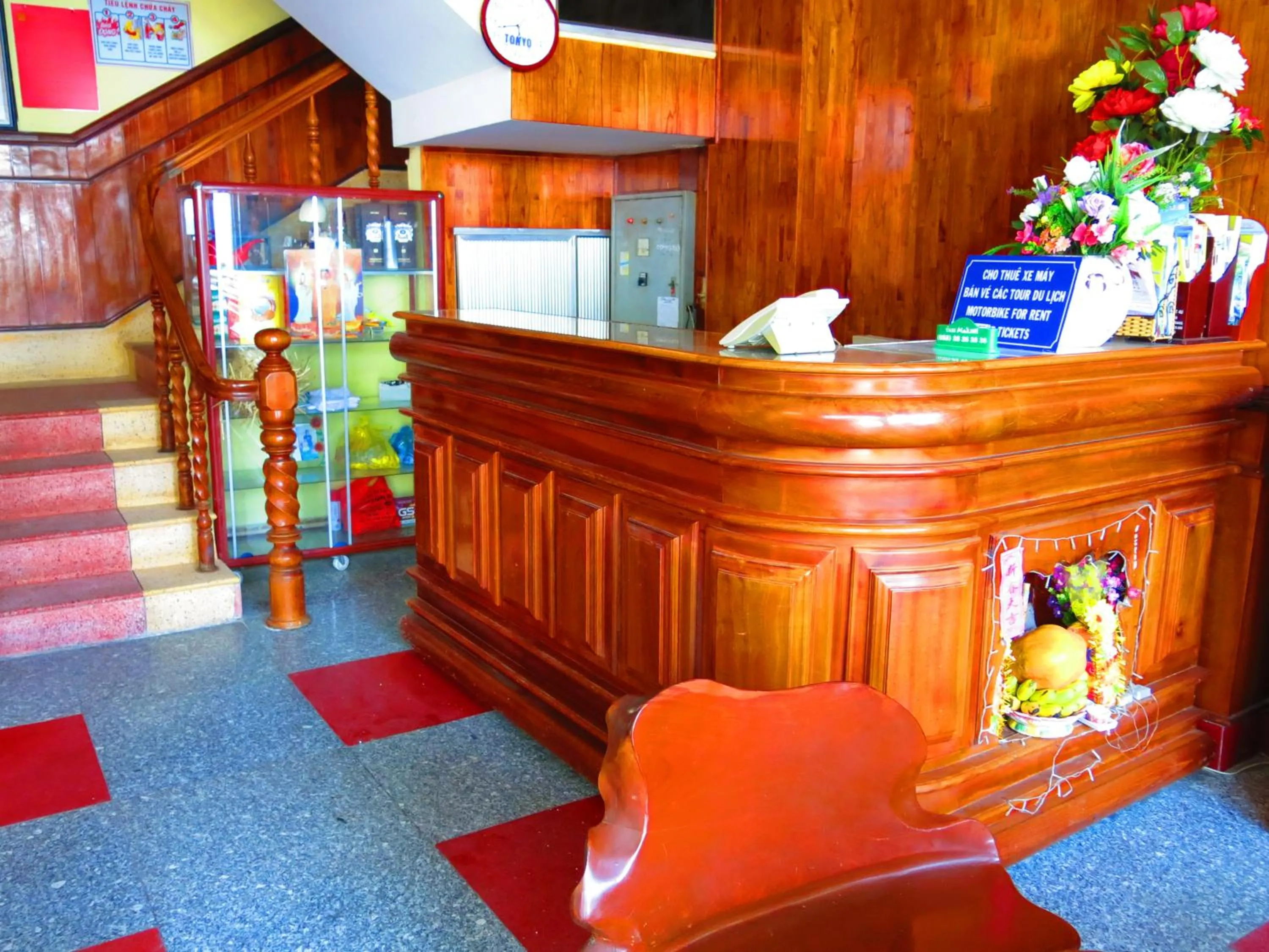 On-site shops in Quang Vinh 2 Hotel