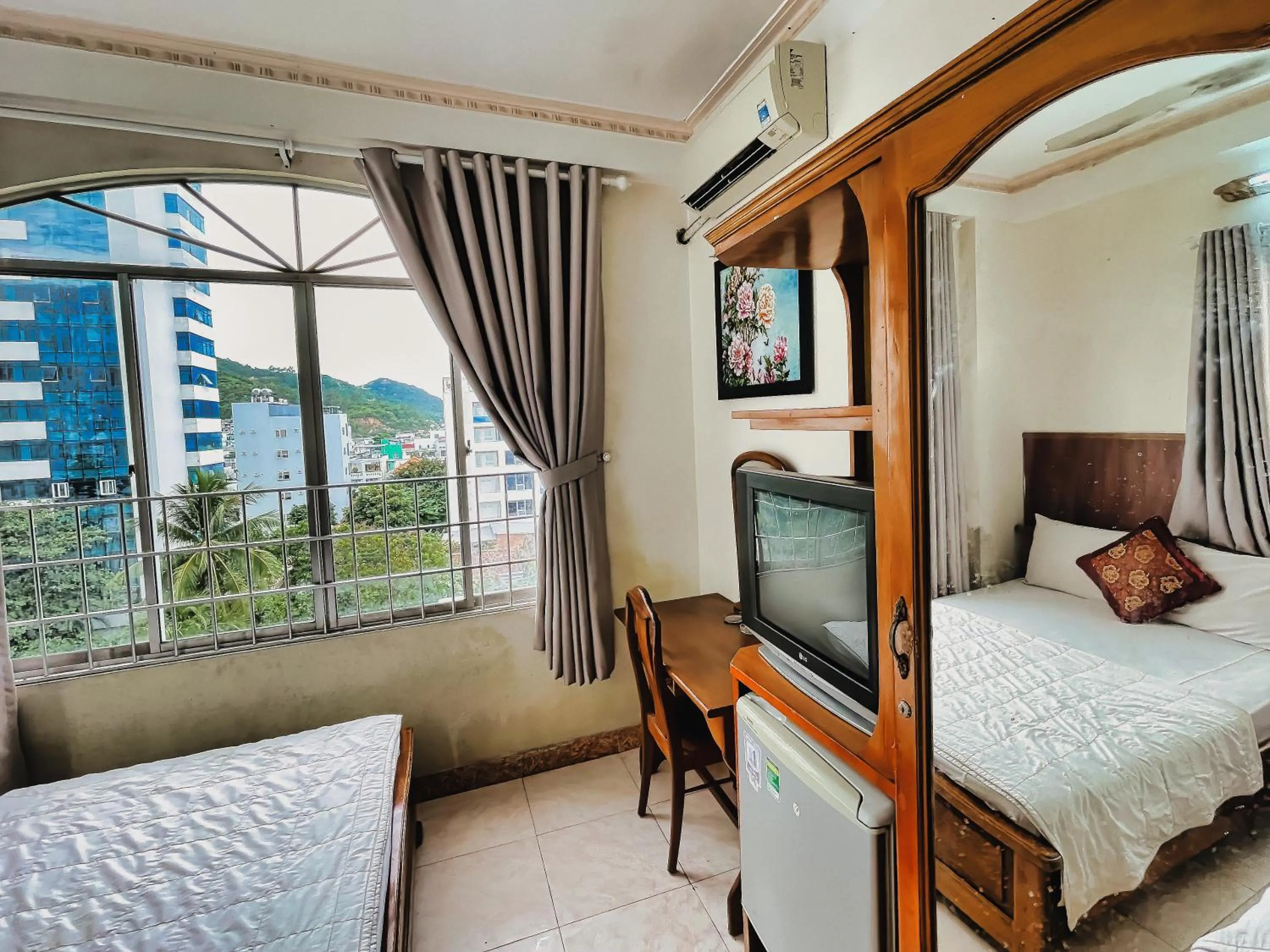 Bed in Quang Vinh 2 Hotel