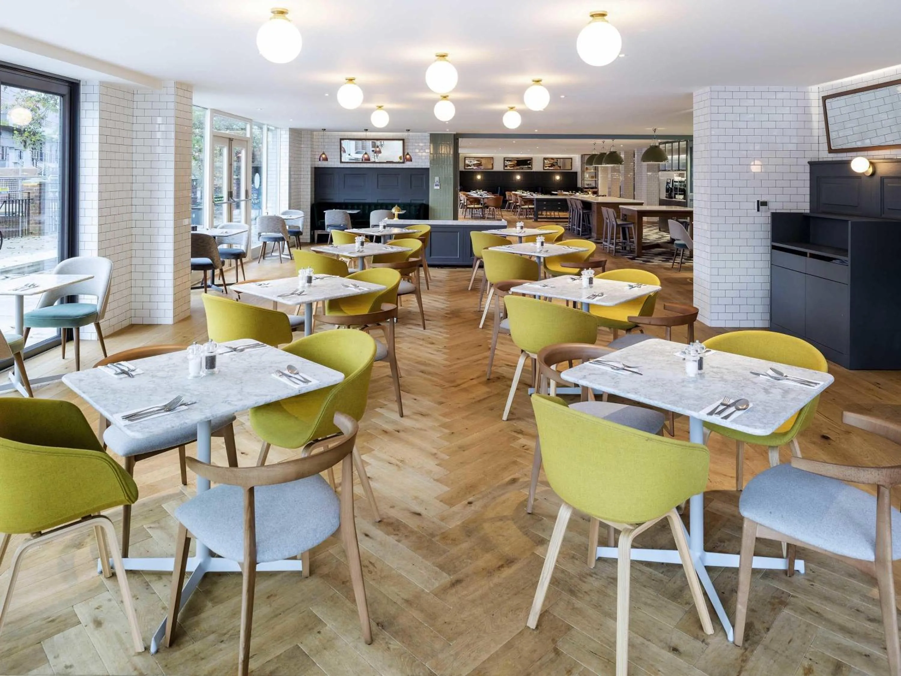 Restaurant/places to eat in Novotel York Centre