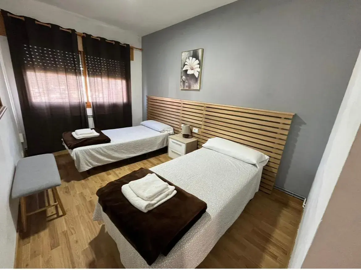 Twin Room in Pension Matias Rooms Twin Room in Pension Matias Rooms