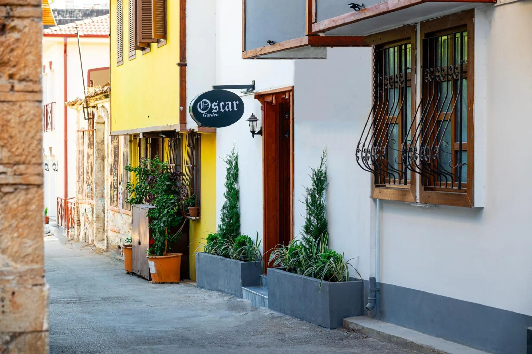 Property building in Oscar Boutique Hotel