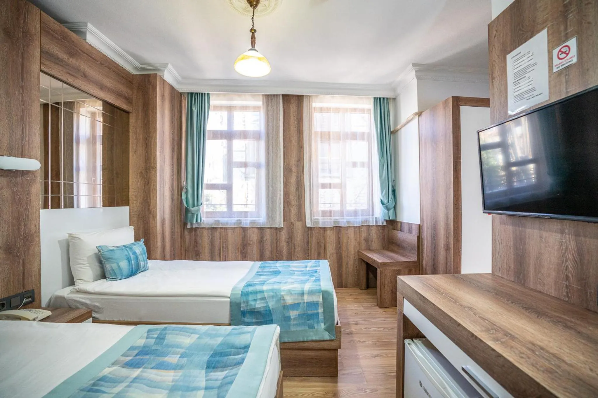 Bedroom, Bed in oscar garden