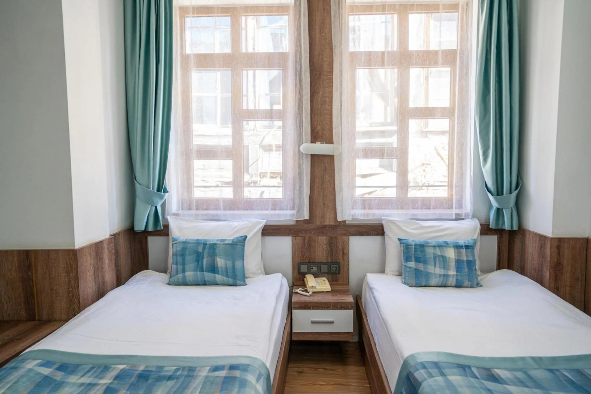 Bedroom, Bed in oscar garden