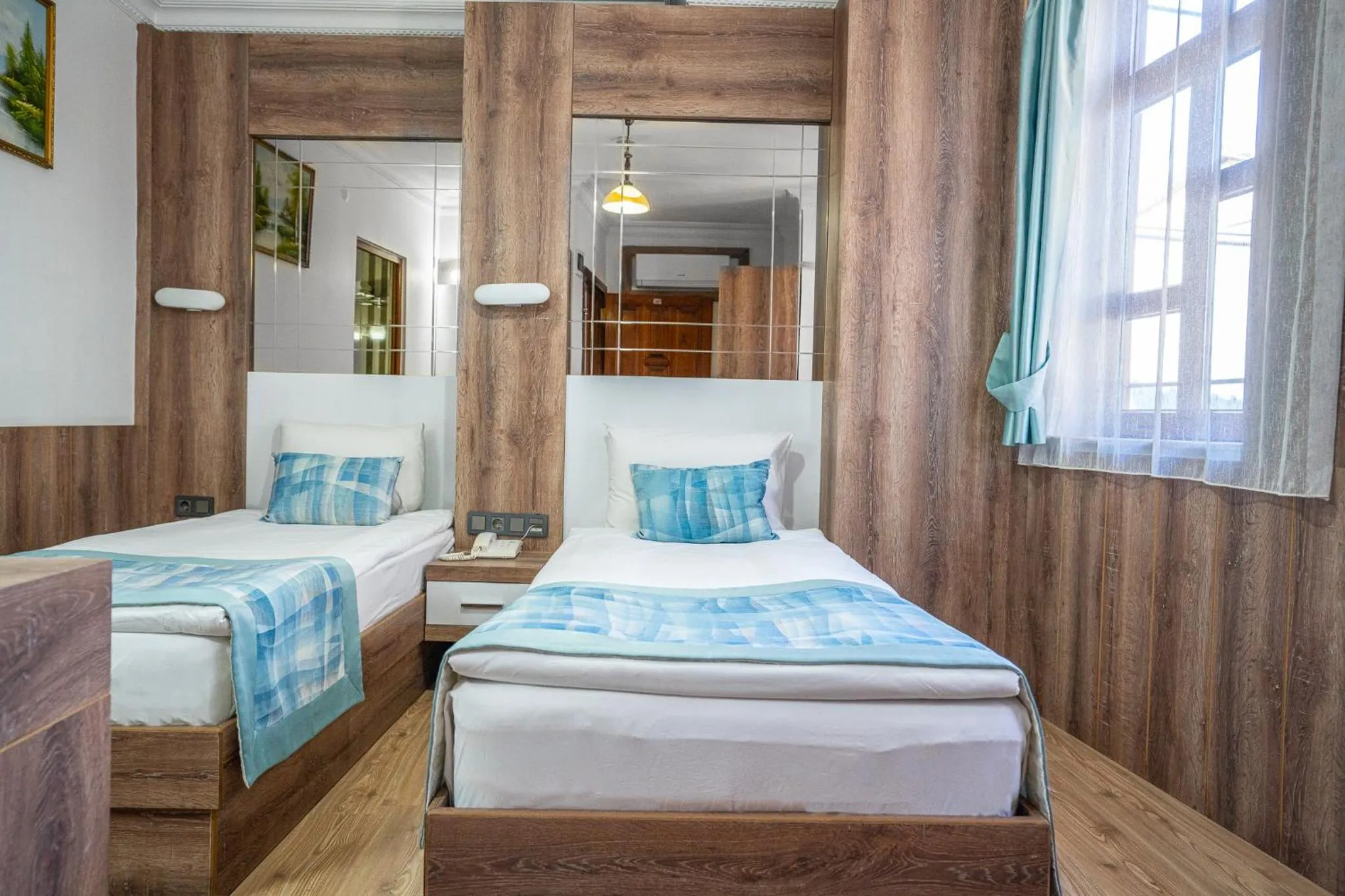 Bedroom, Bed in oscar garden