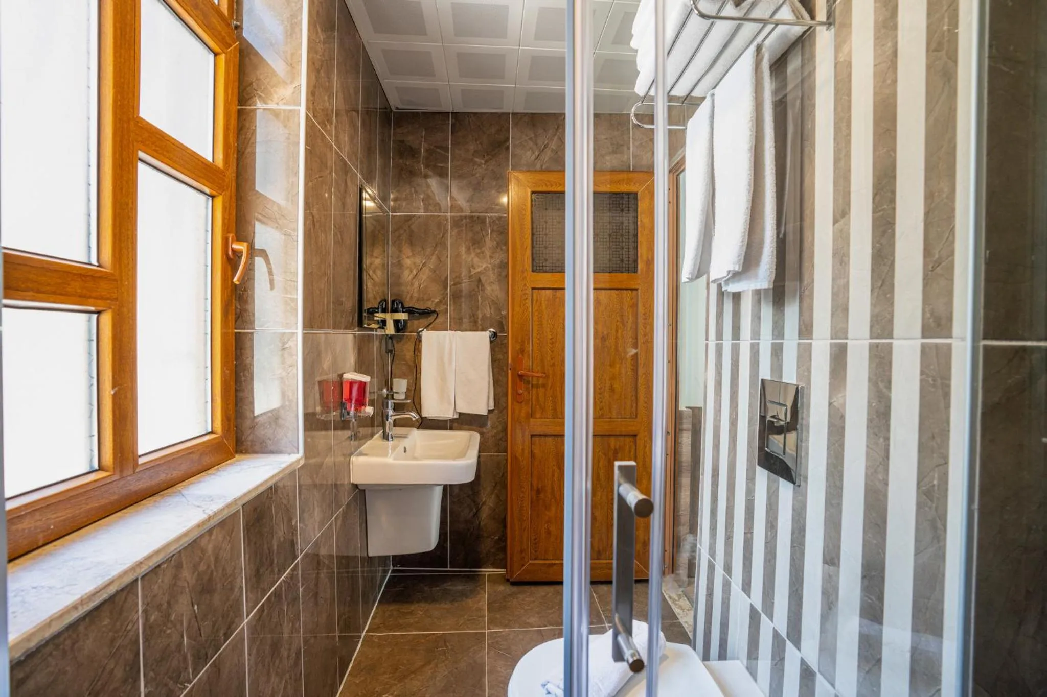 Bathroom in Oscar Boutique Hotel