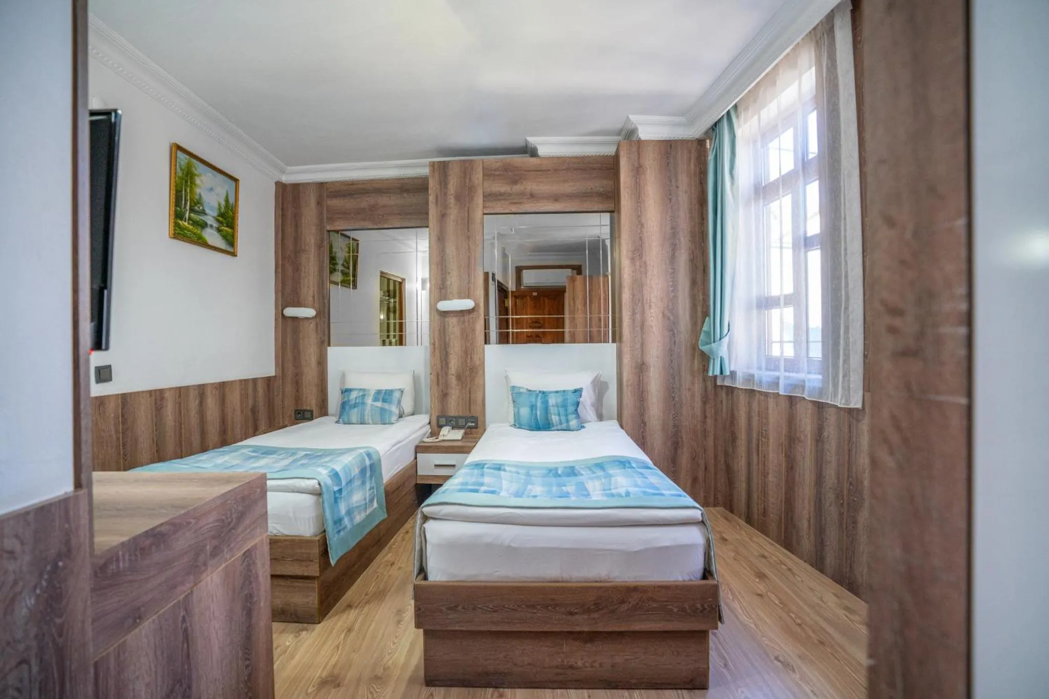 Bedroom, Bed in oscar garden