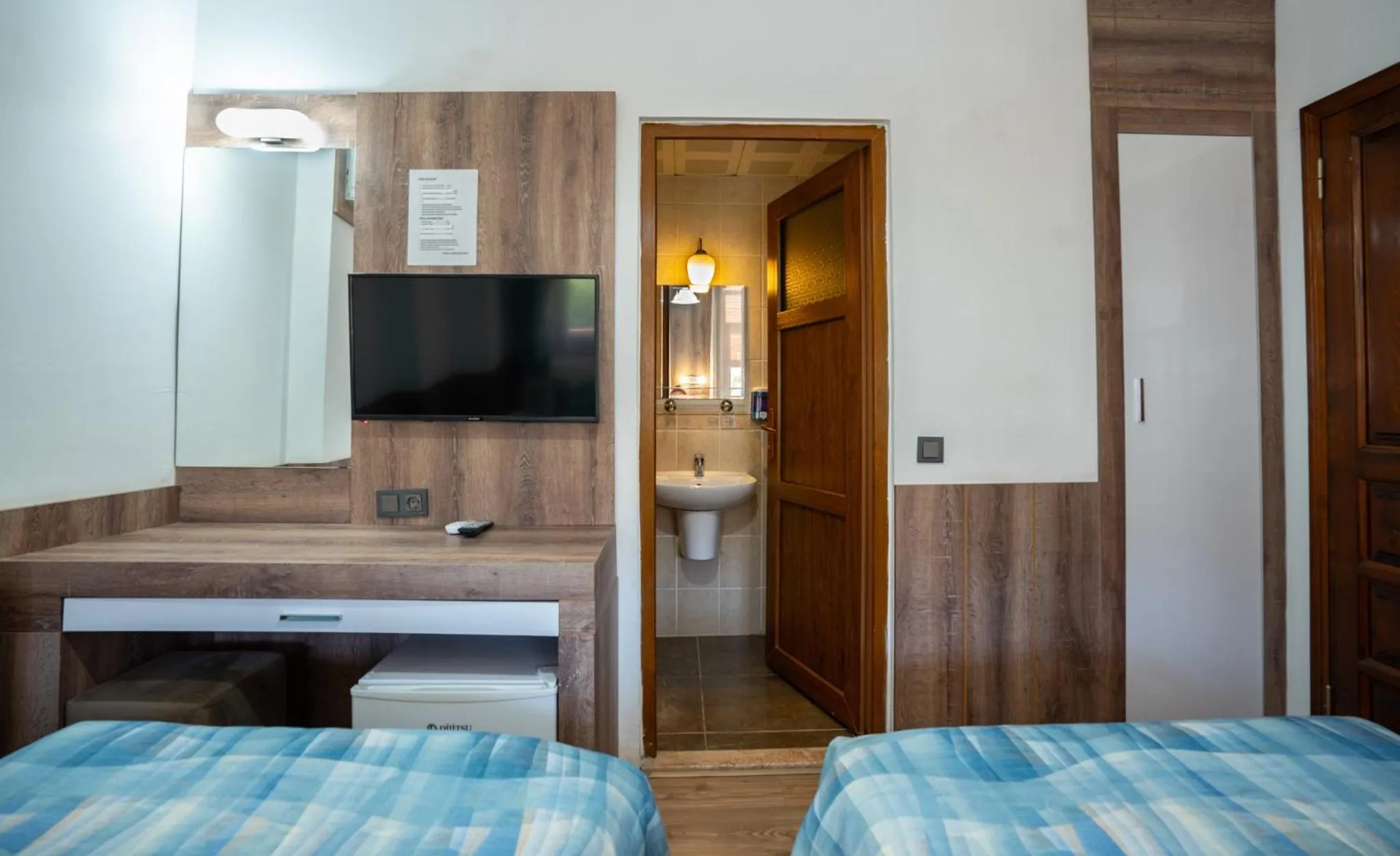 Bedroom, Bed in Oscar Boutique Hotel