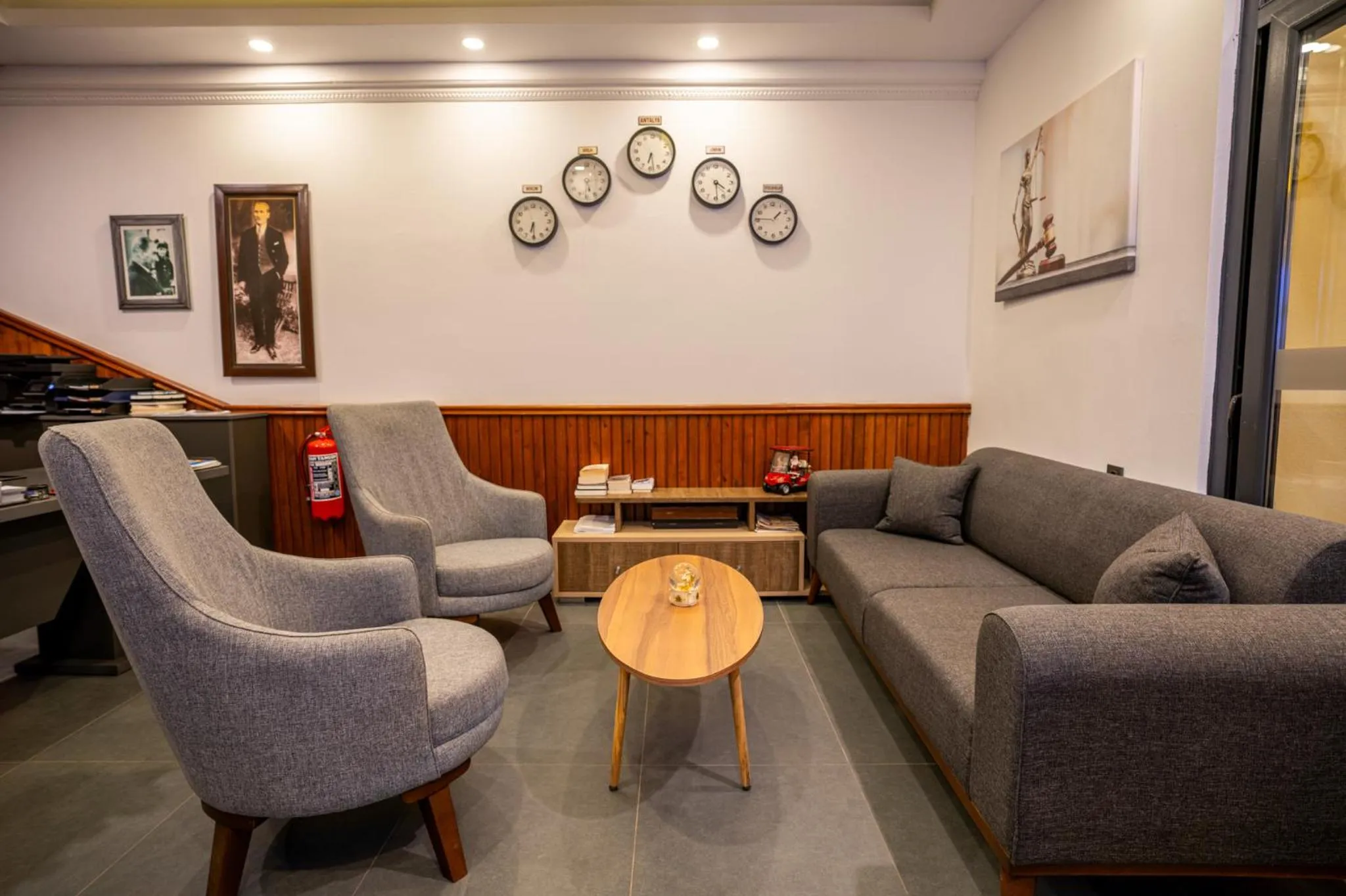 Lobby or reception in Oscar Boutique Hotel