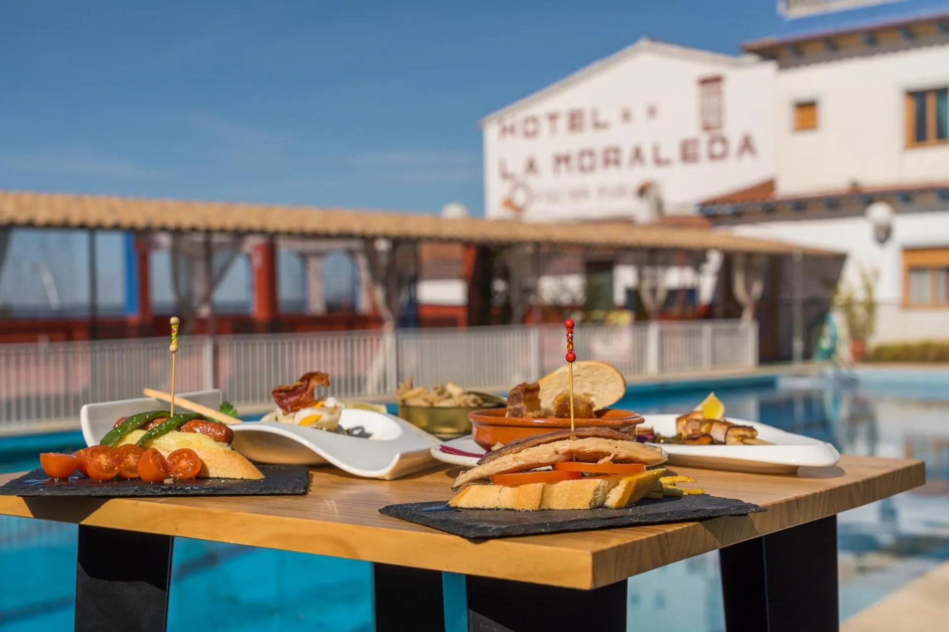 Hotel La Moraleda - Complejo Las Delicias