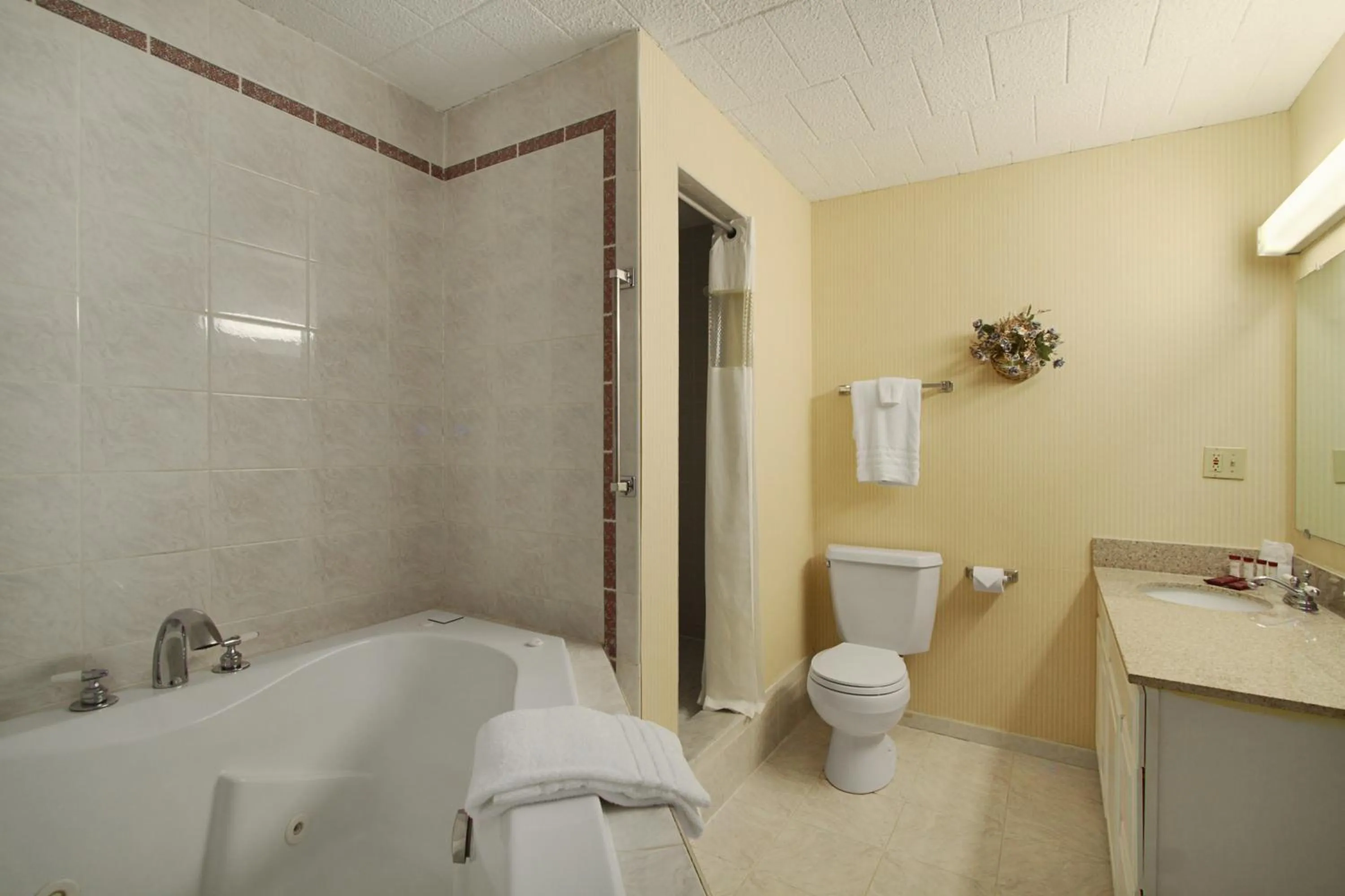 Ramada by Wyndham Ligonier