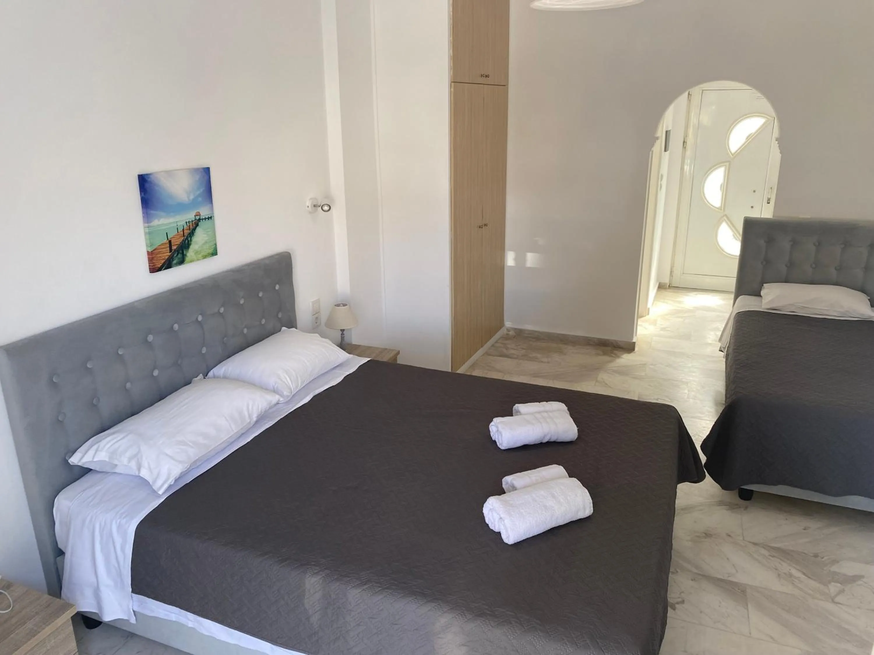 Property building, Bed in Villa Doris