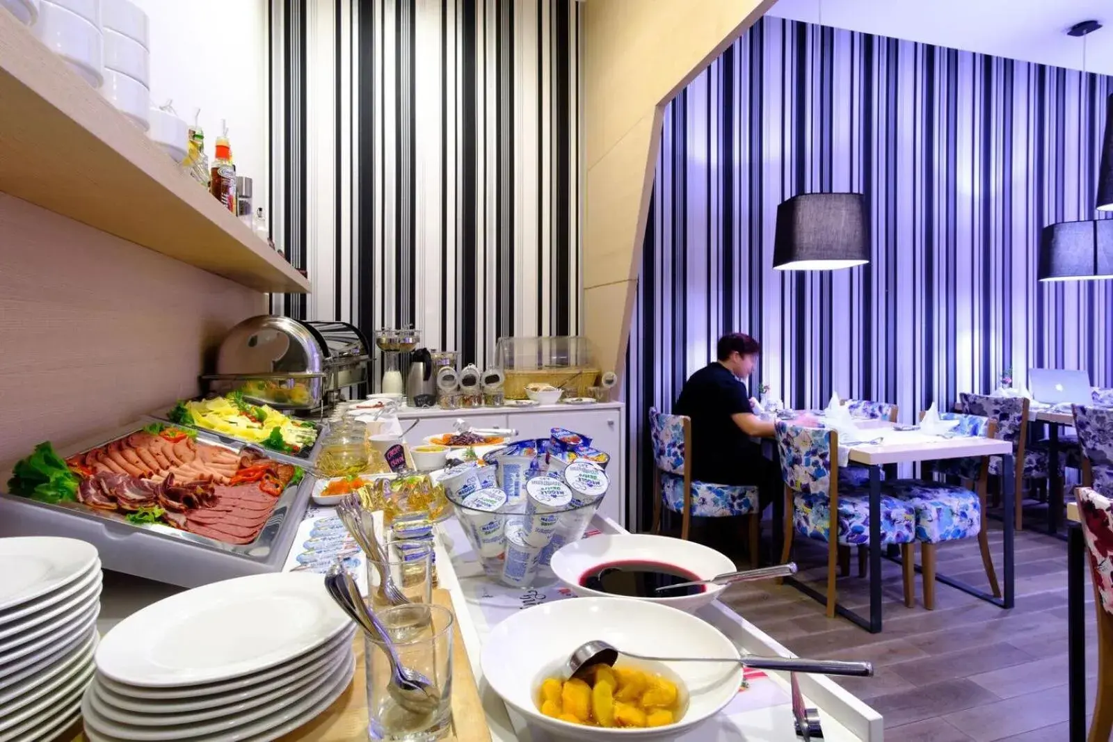 Food and drinks in Hotel Festival Food and drinks in Hotel Festival