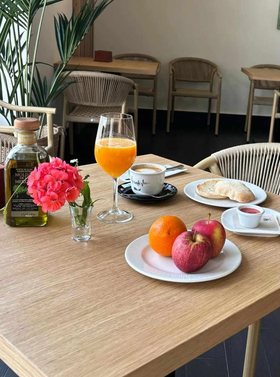 Breakfast in Hotel Infanta Leonor