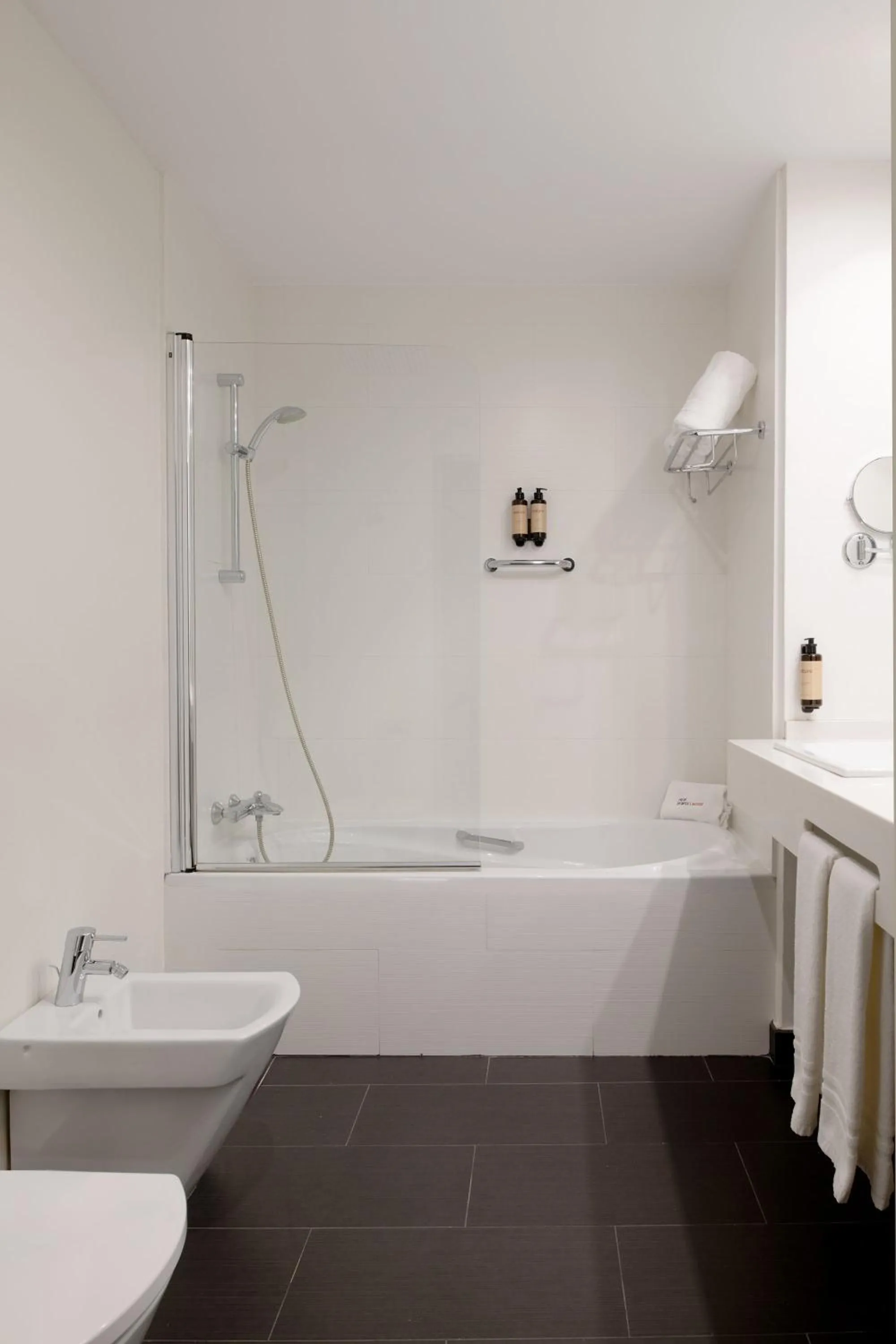 Bathroom in Hotel Infanta Leonor