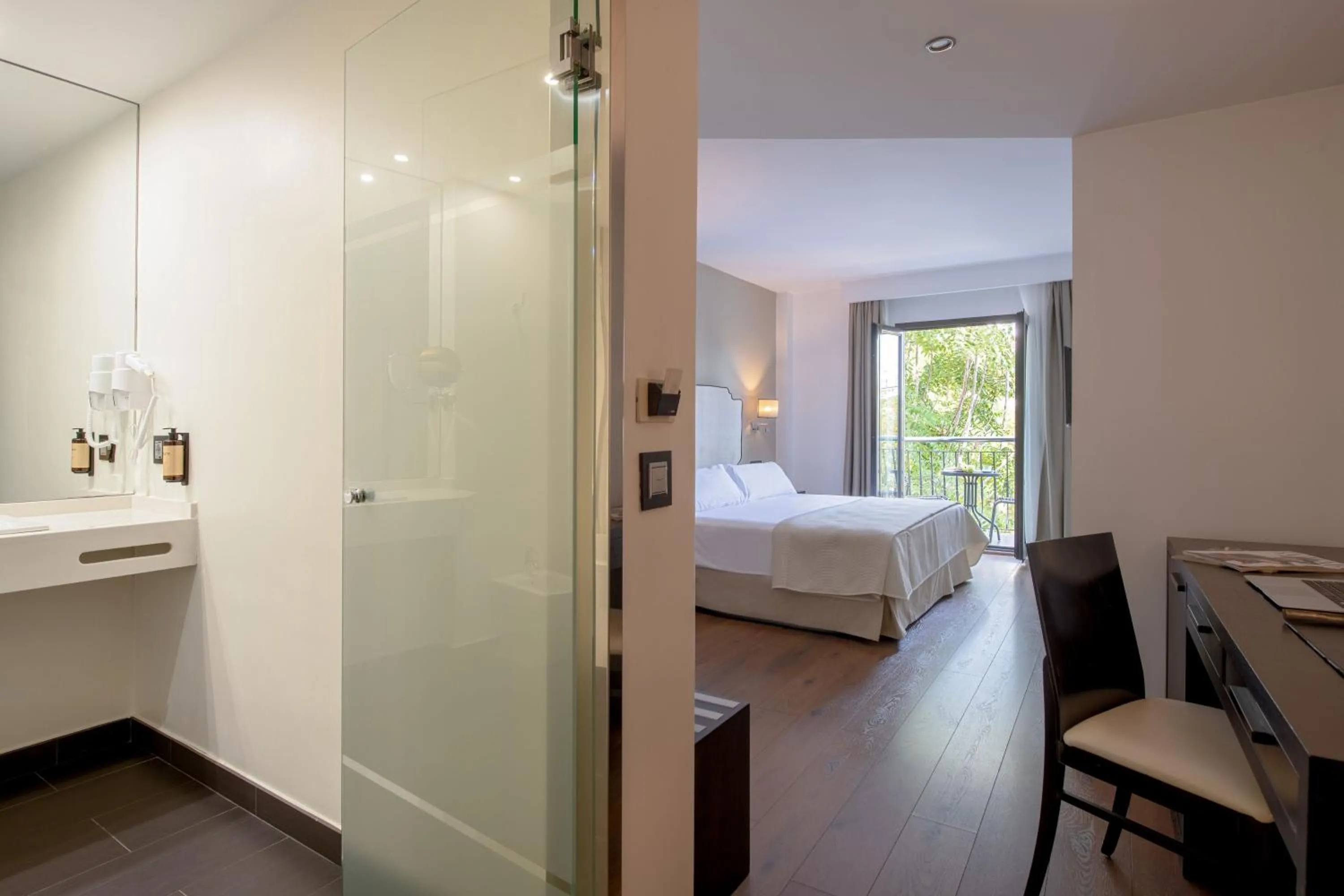 Bed in Hotel Infanta Leonor