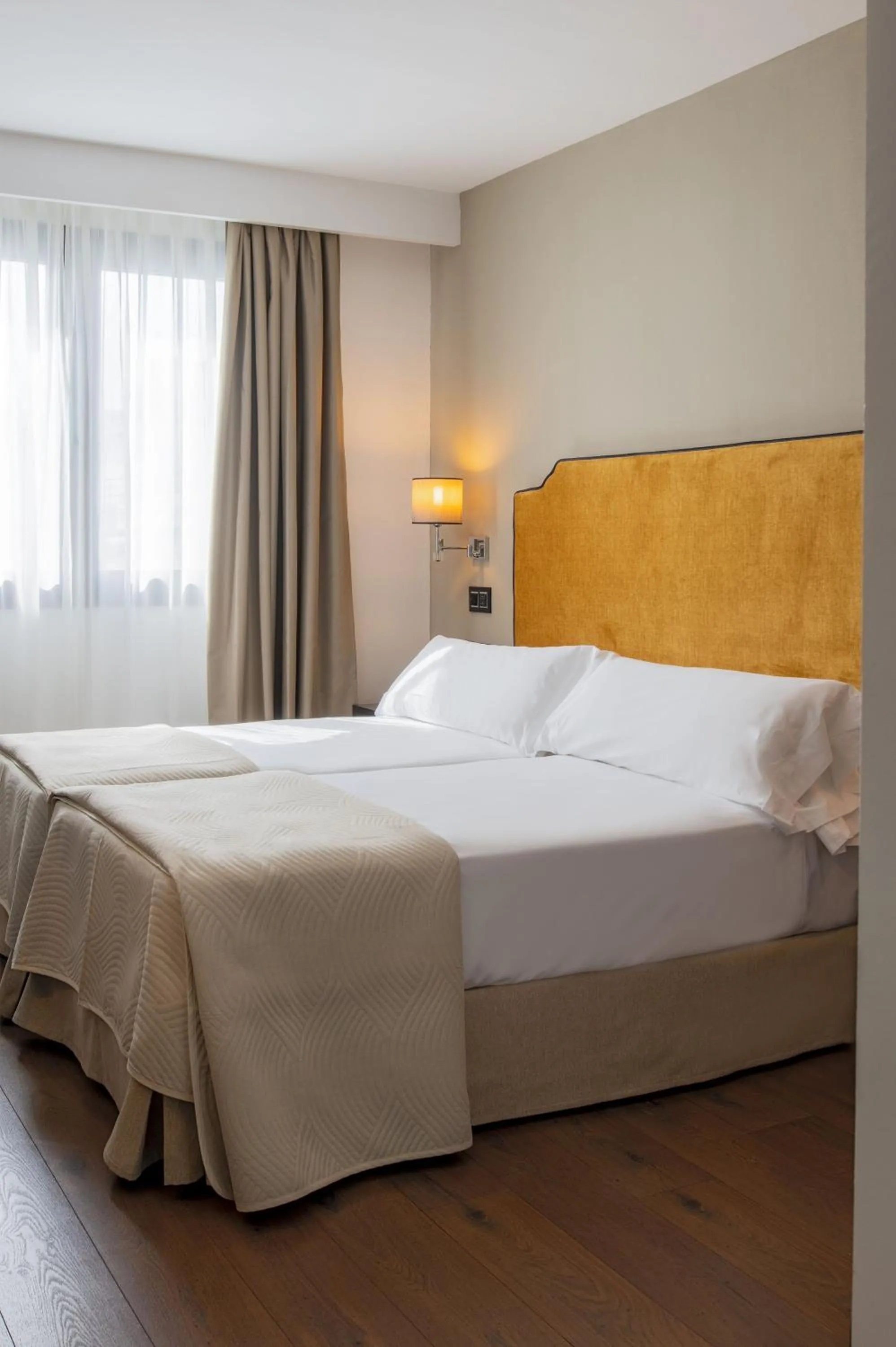 Bed in Hotel Infanta Leonor