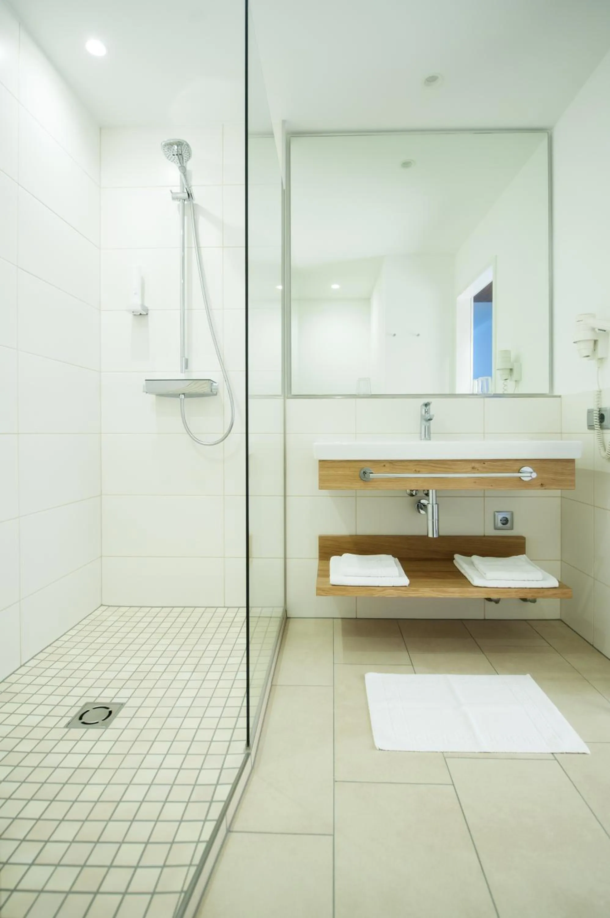 Bathroom in Hotel-Gasthof Beim Böckhiasl