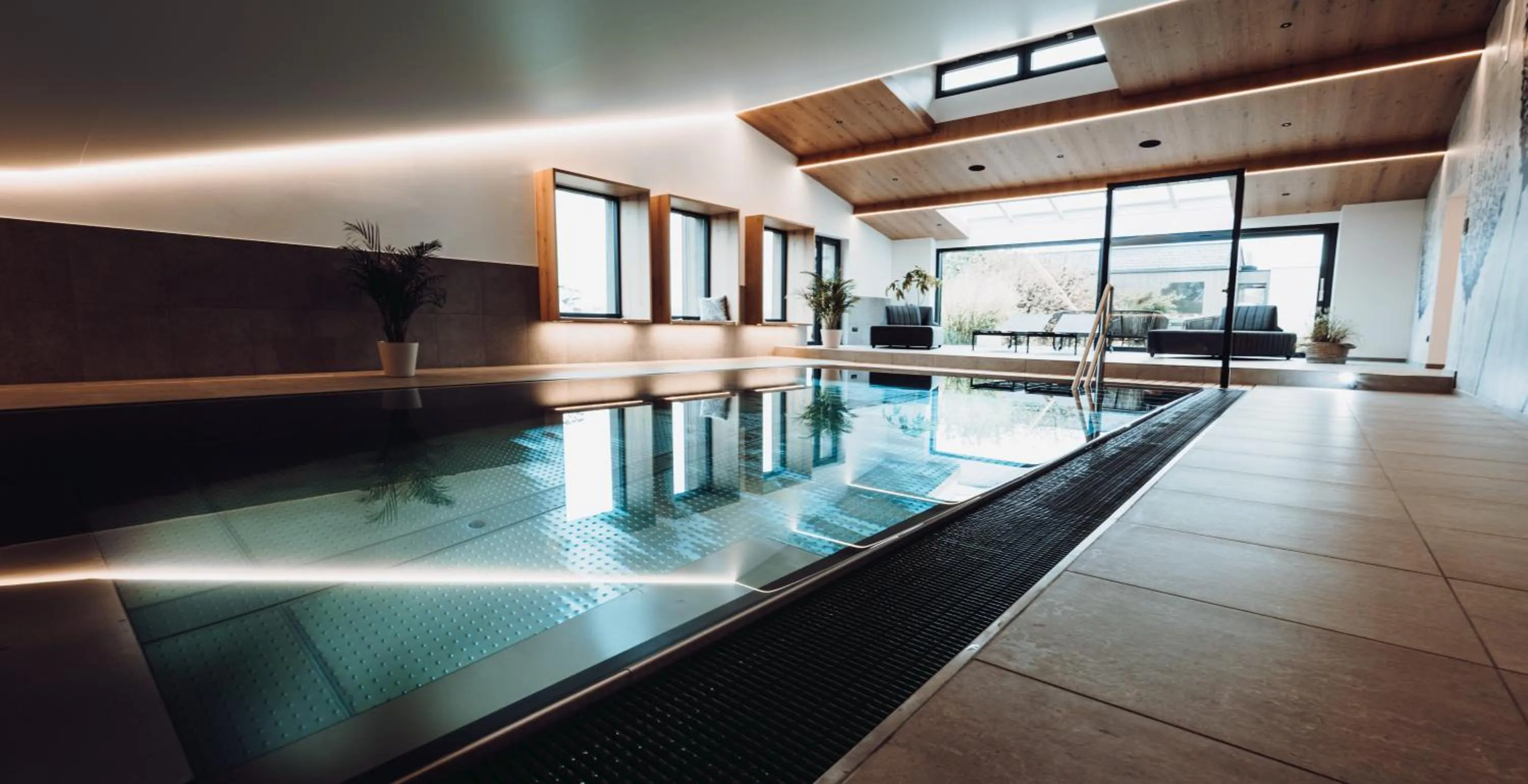 Pool view in Hotel-Gasthof Beim Böckhiasl