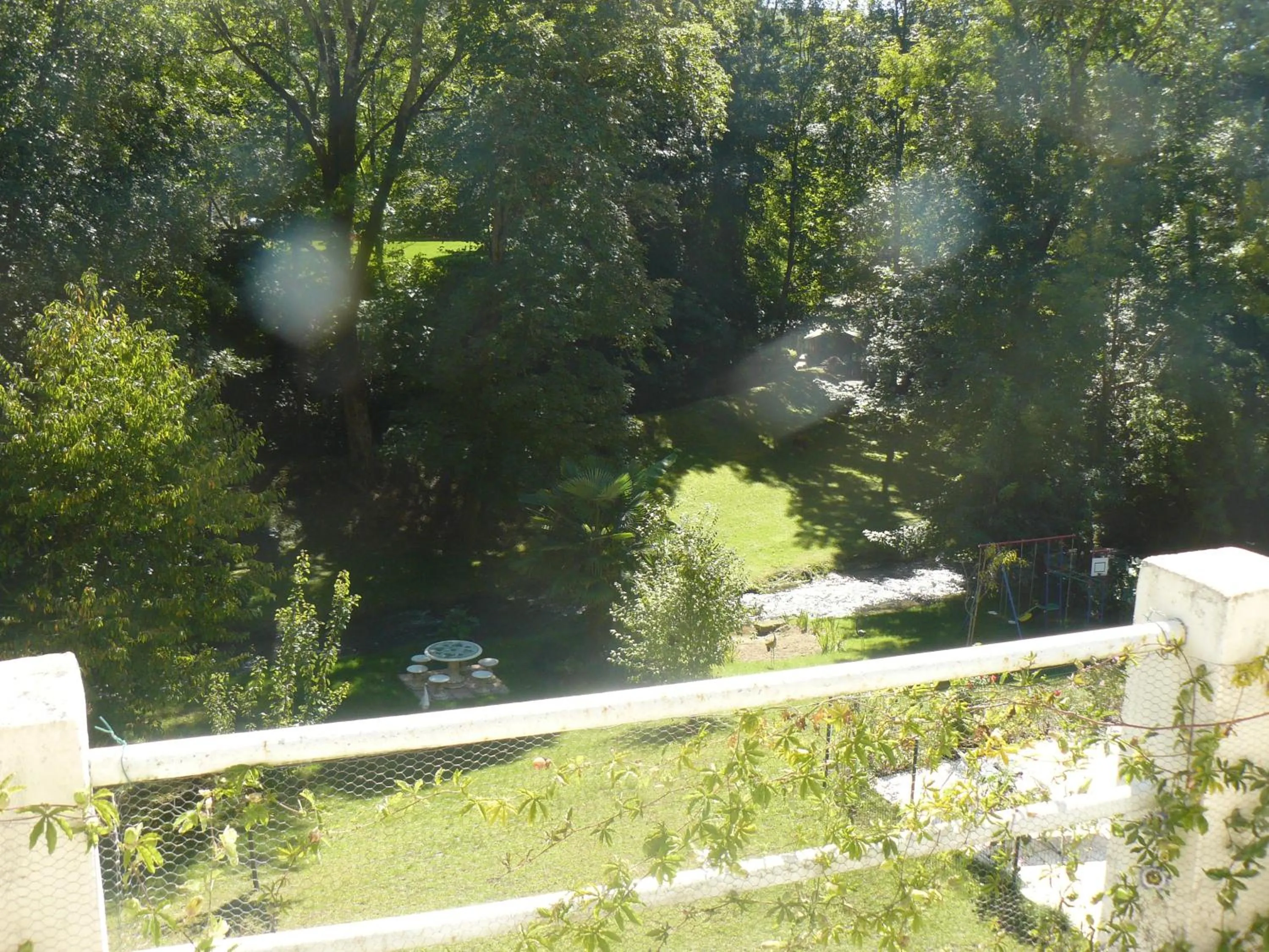 River view in Chambres d'Hôtes & Gites Pouget