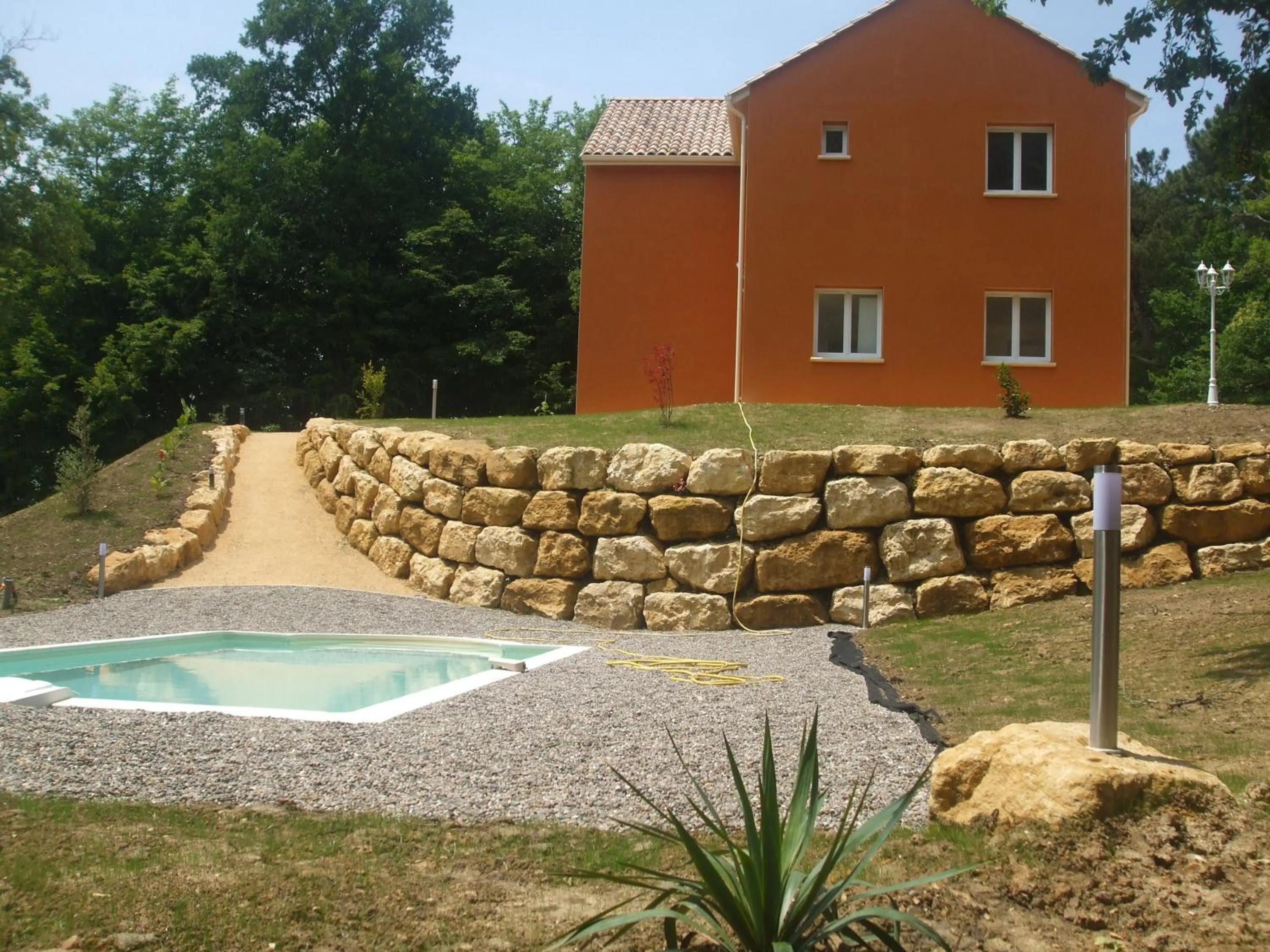 Garden view in La Colline des Endrevies