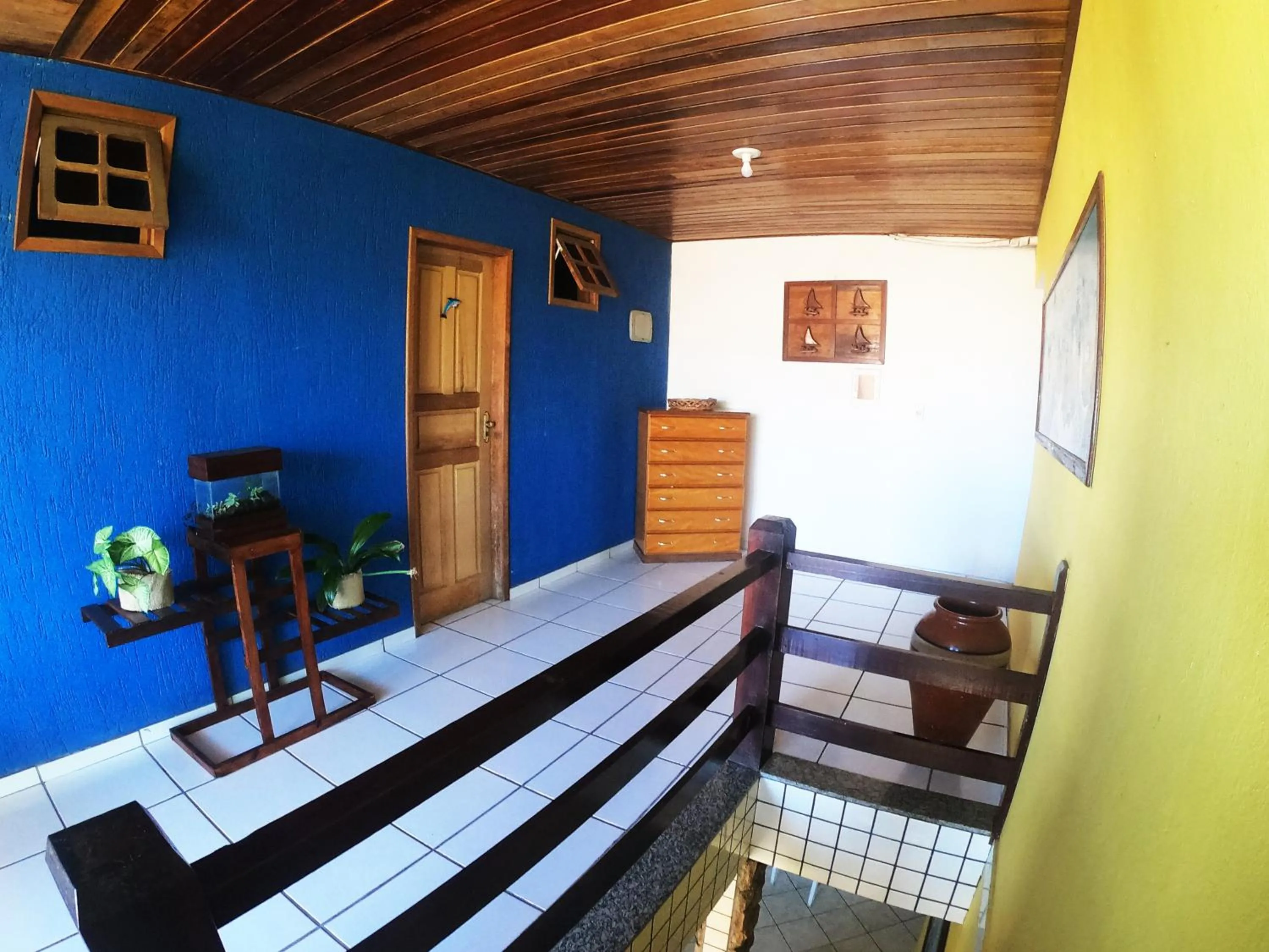 Living room, Bed in Pousada Azul do Mar