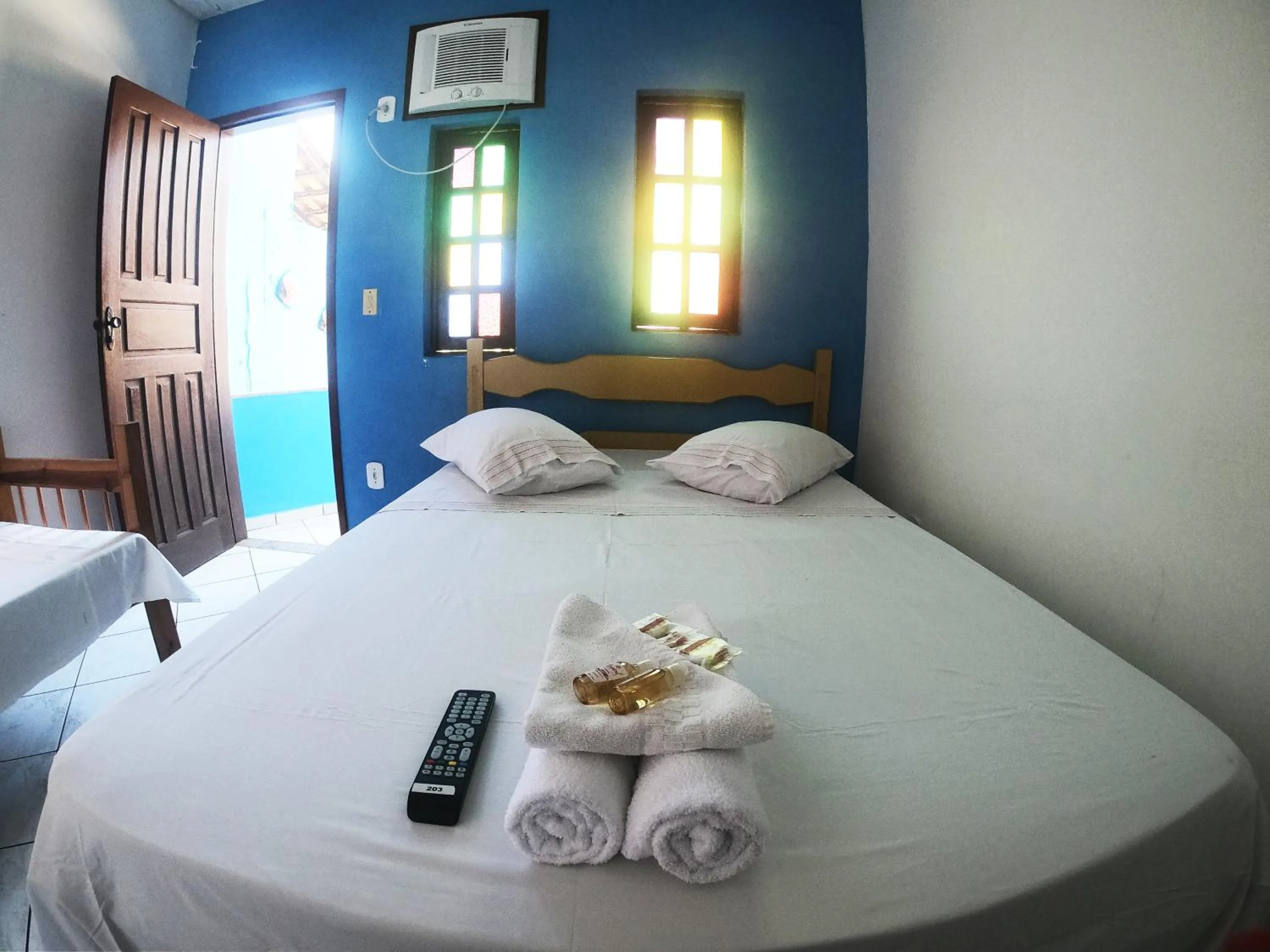 Photo of the whole room, Bed in Pousada Azul do Mar