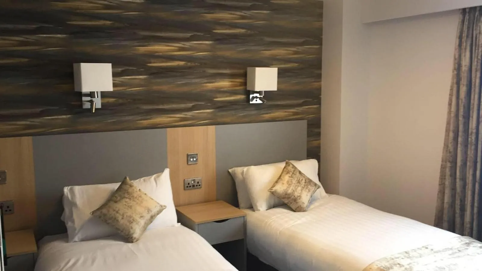 Bedroom, Bed in Caledonian Hotel 'A Bespoke Hotel’