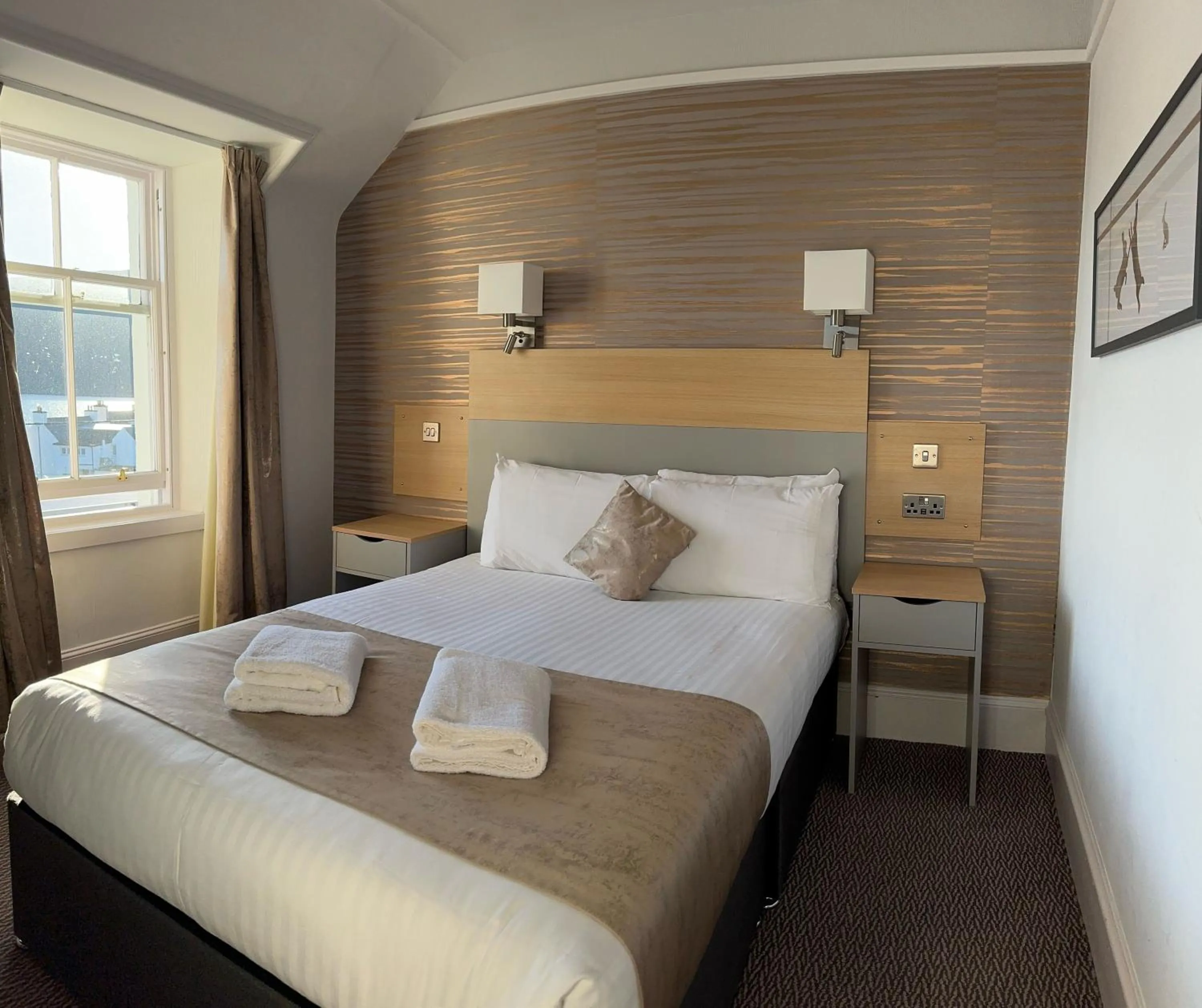 Bed in Caledonian Hotel 'A Bespoke Hotel’