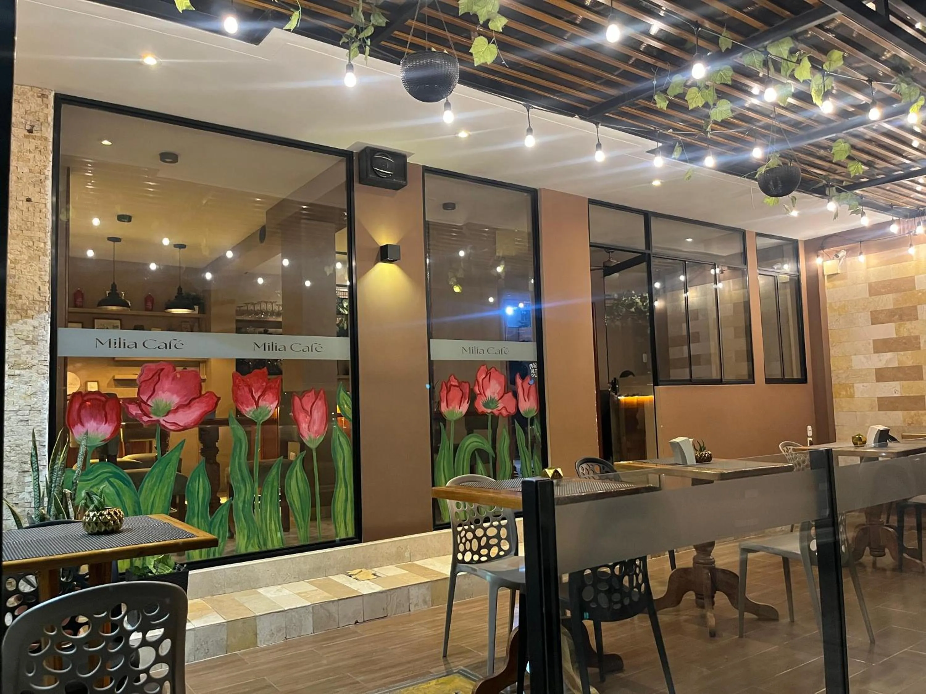 Restaurant/places to eat in Hotel La Coruña