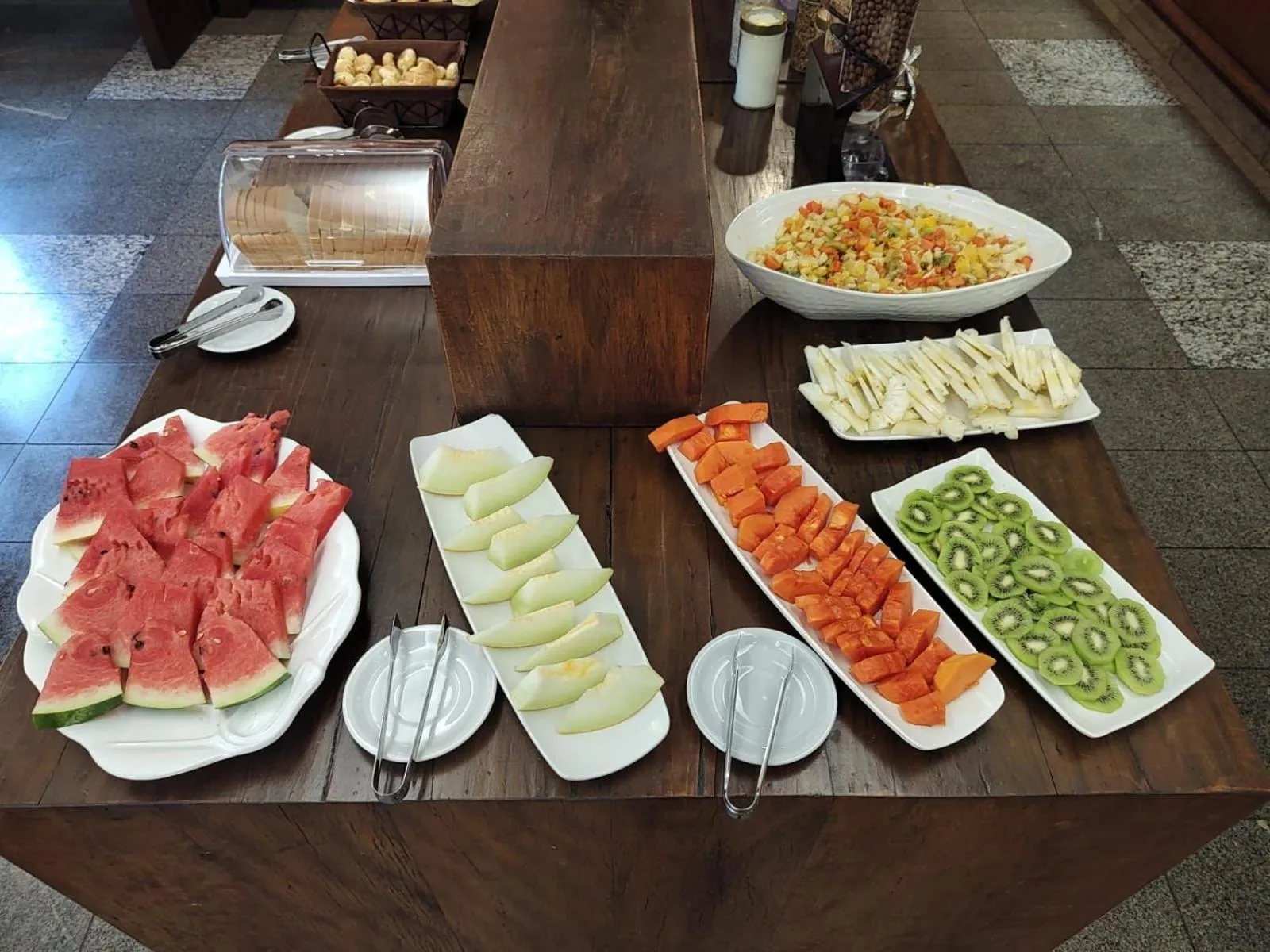 Buffet breakfast in Hotel Oscar Gold Savassi