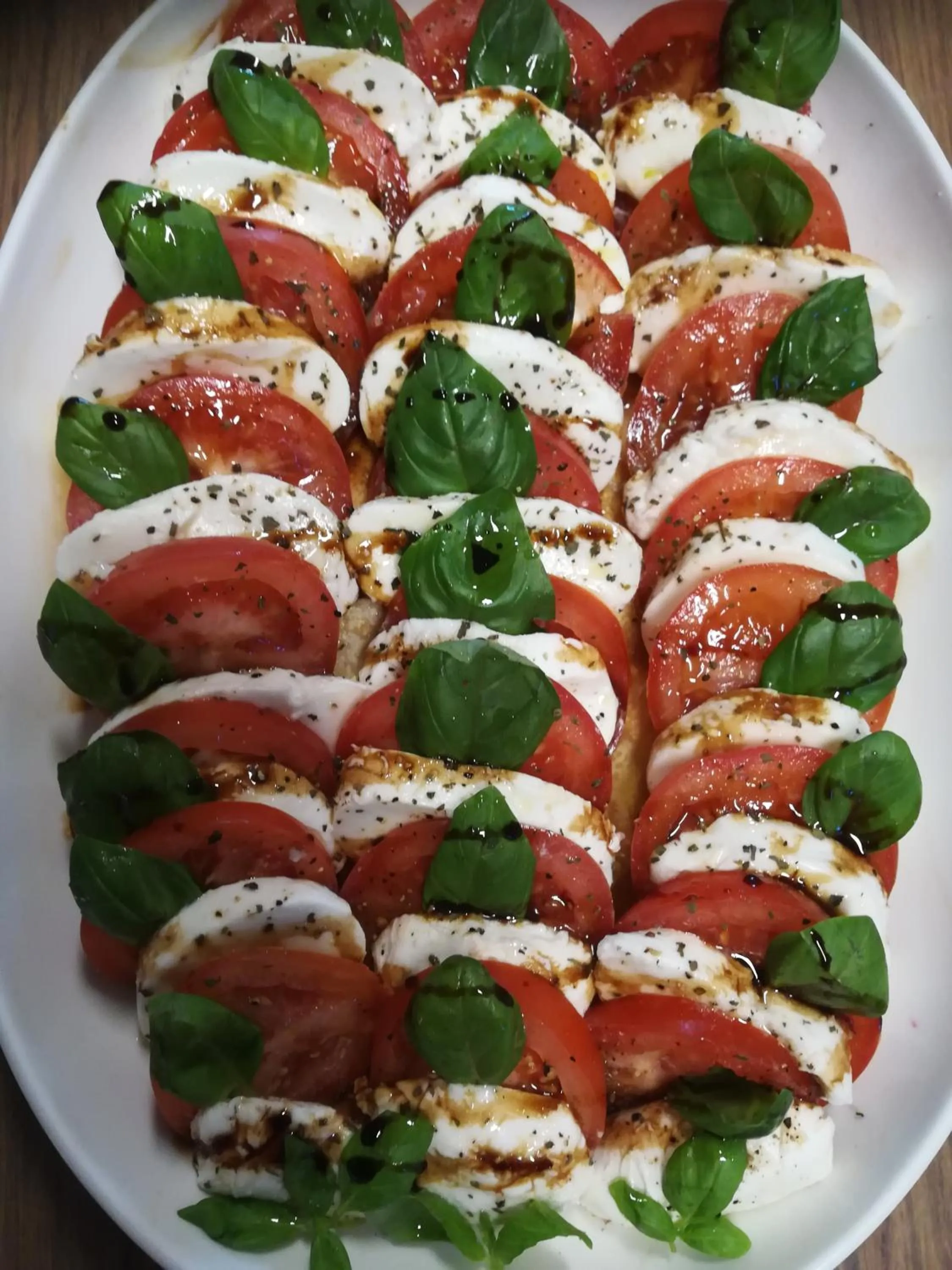 Restaurant/places to eat in Jaala Hotel Guesthouse