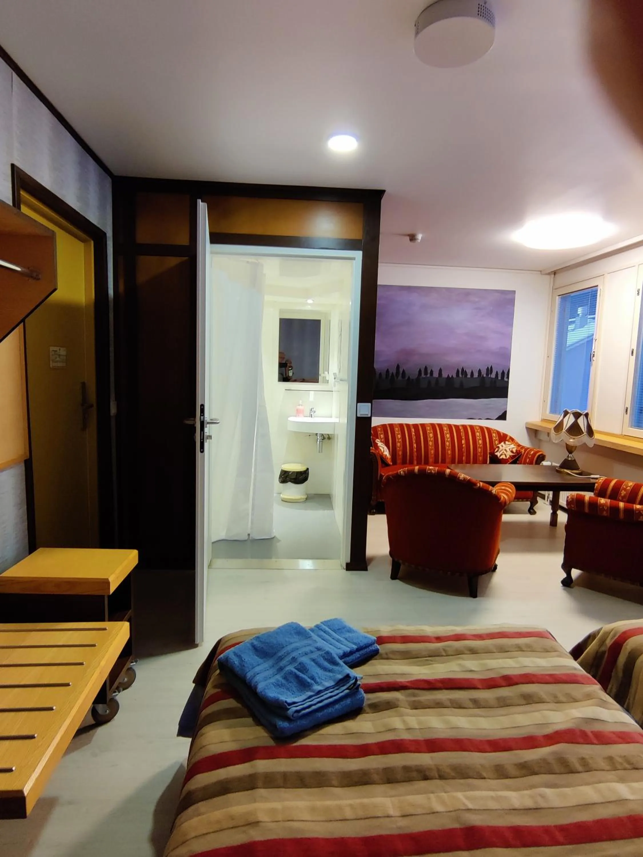 Bed in Jaala Hotel Guesthouse