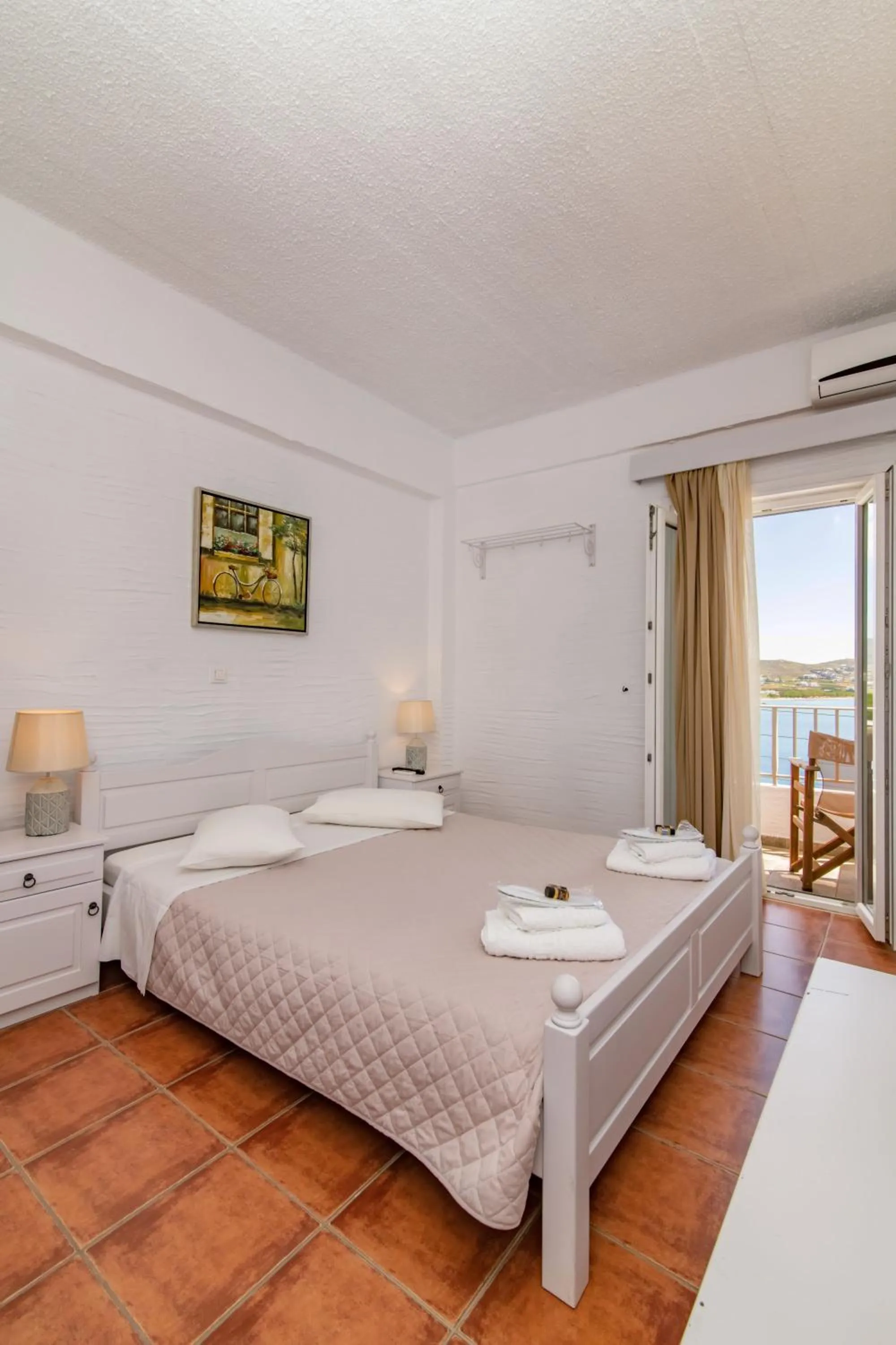 Bedroom, Bed in Agali bay hotel