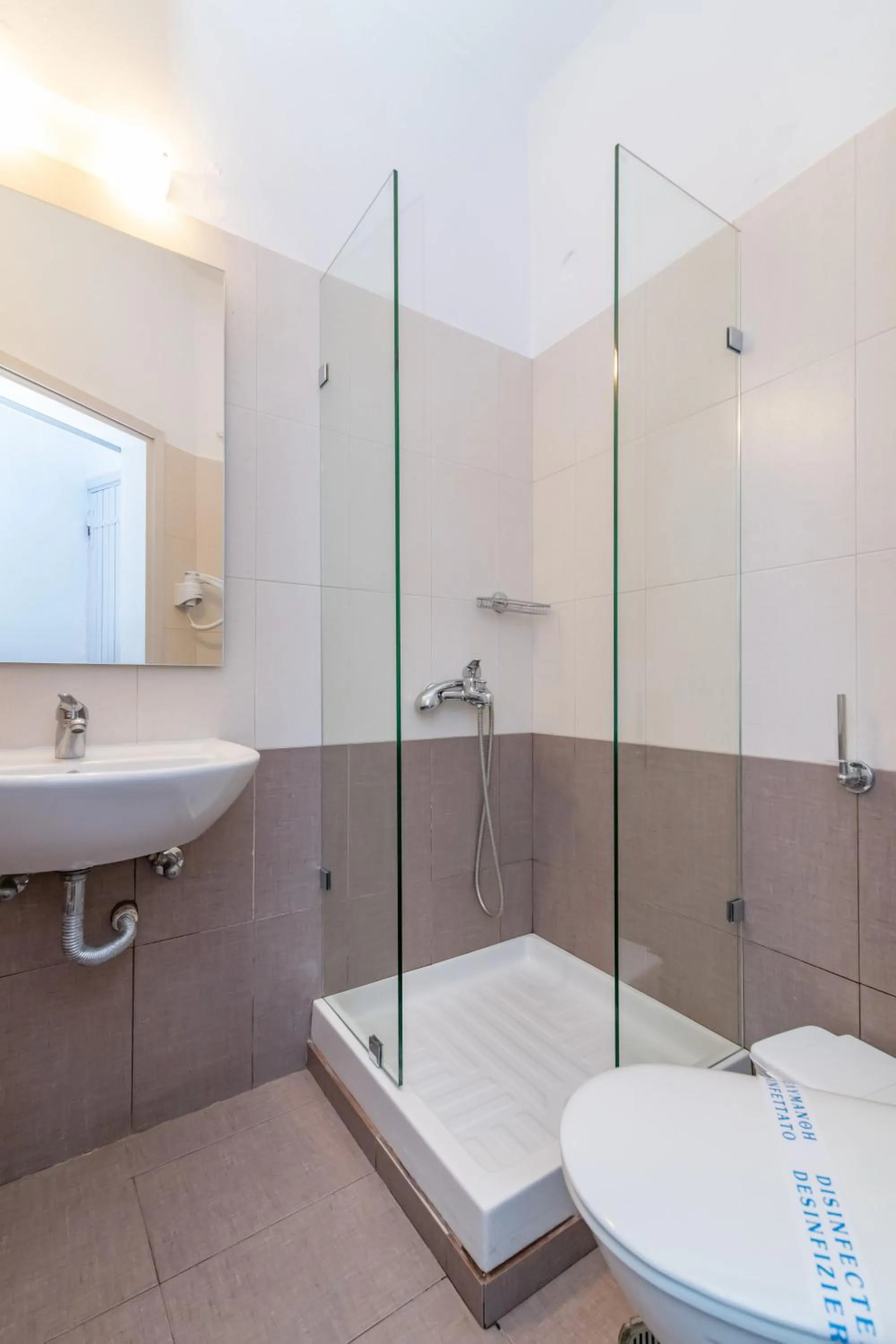 Shower in Agali bay hotel