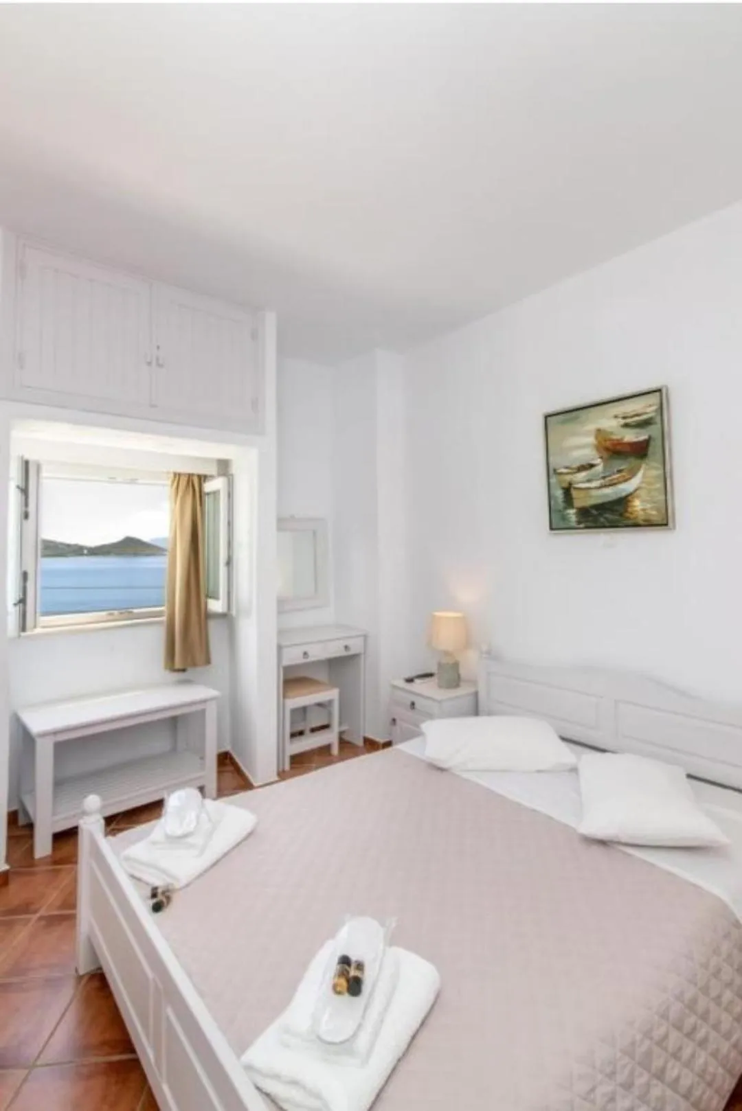 Bed in Agali bay hotel