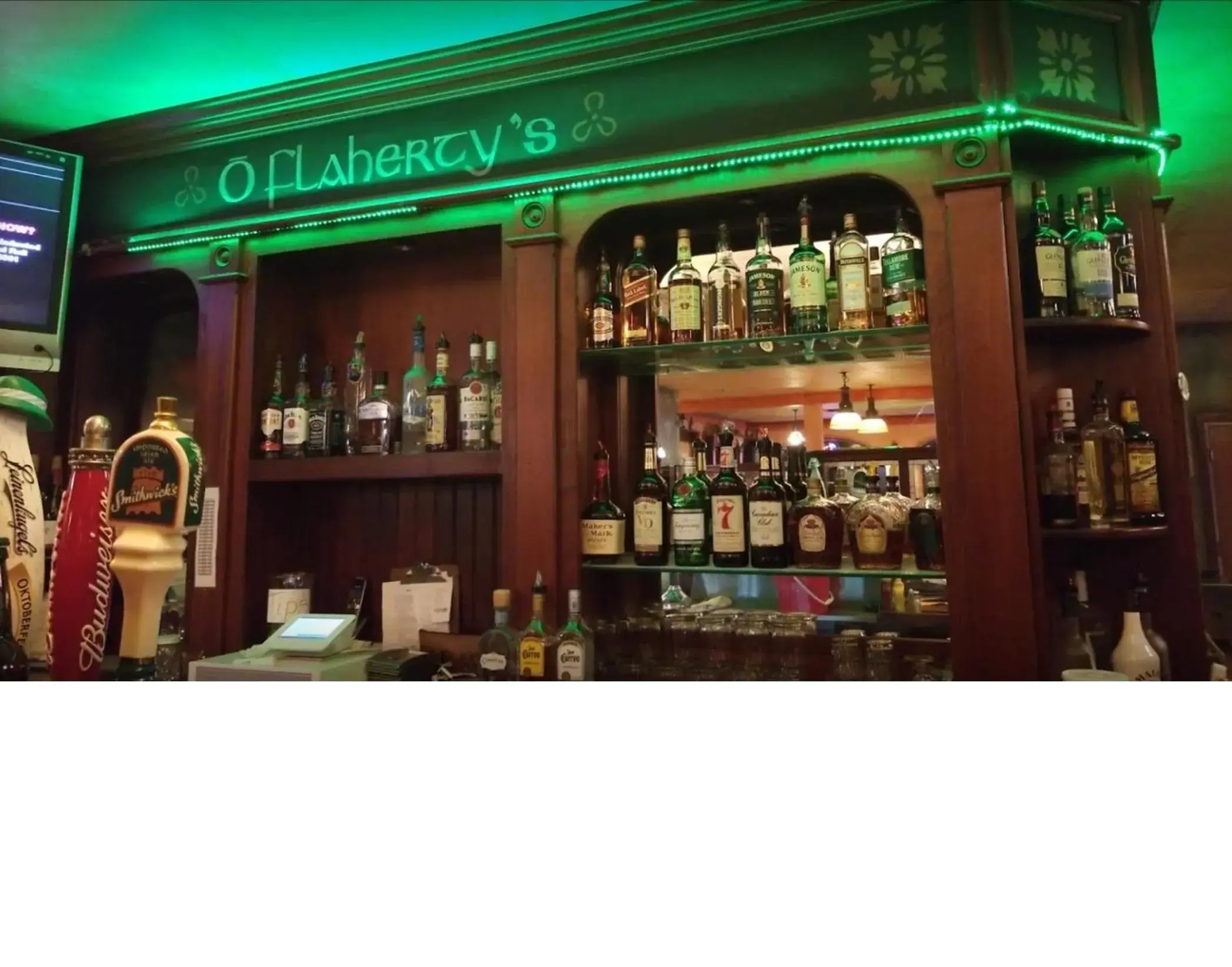 Lounge or bar in Comfort Inn & Suites Morton - Peoria Lounge or bar in Comfort Inn & Suites Morton - Peoria