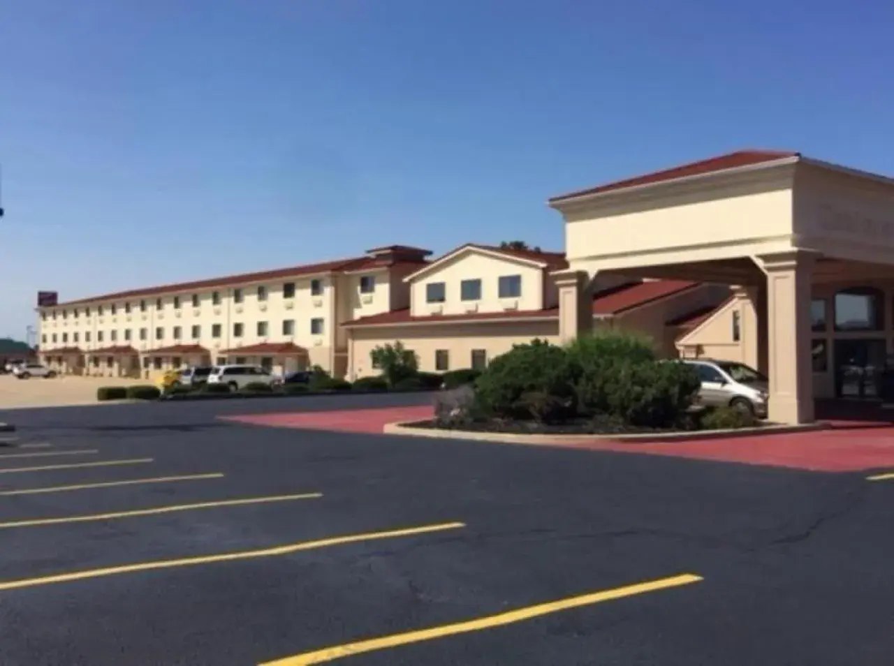 Property building in Comfort Inn & Suites Morton - Peoria Property building in Comfort Inn & Suites Morton - Peoria
