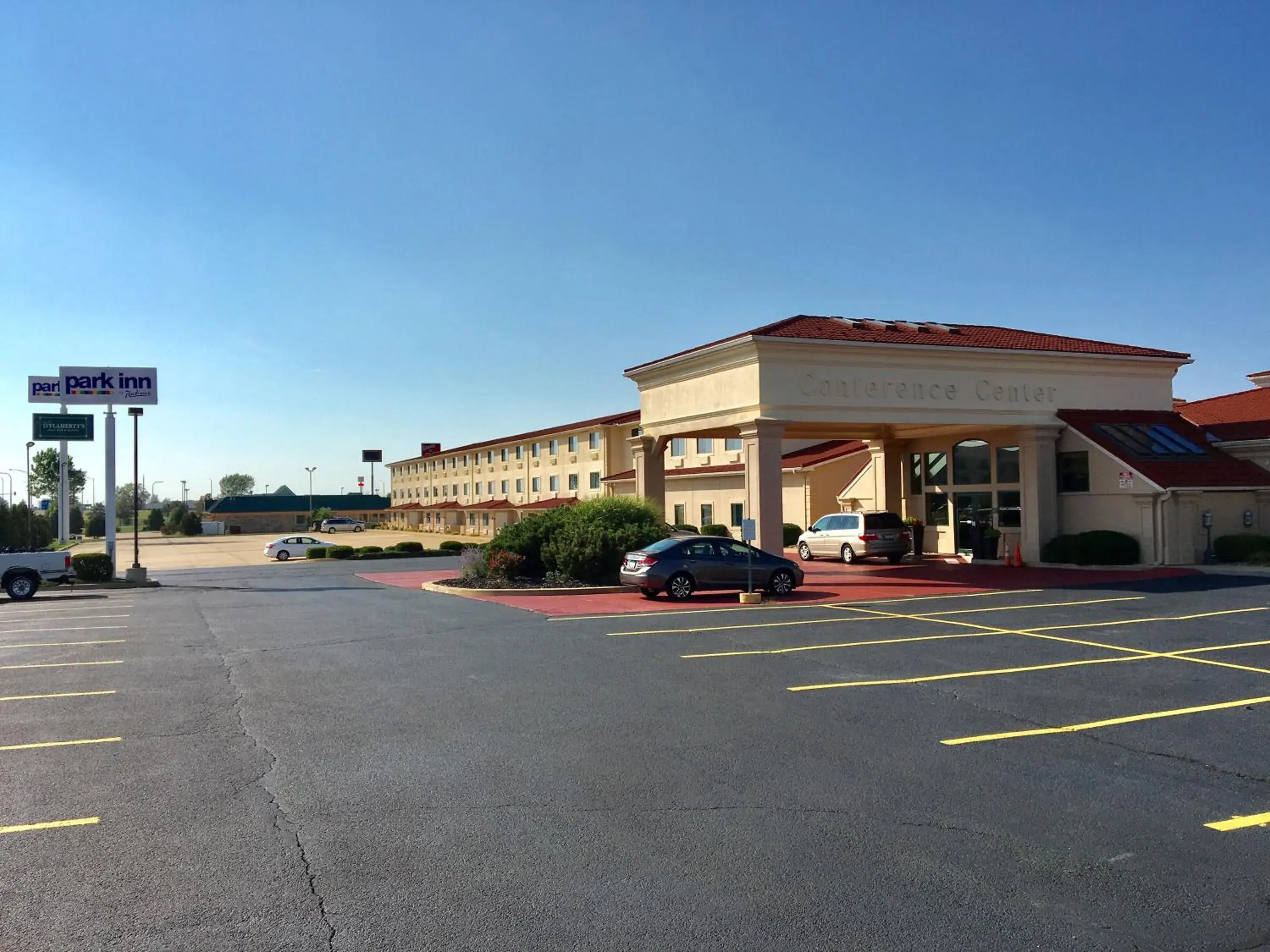 Property building in Comfort Inn & Suites Morton - Peoria Property building in Comfort Inn & Suites Morton - Peoria