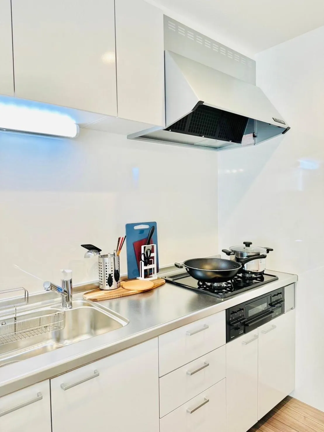 Kitchen or kitchenette in Megu Fuji Plus