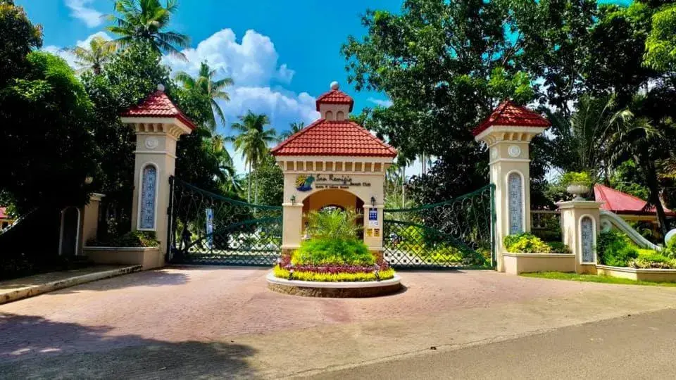 San Remigio Beach Club San Remigio Beach Club