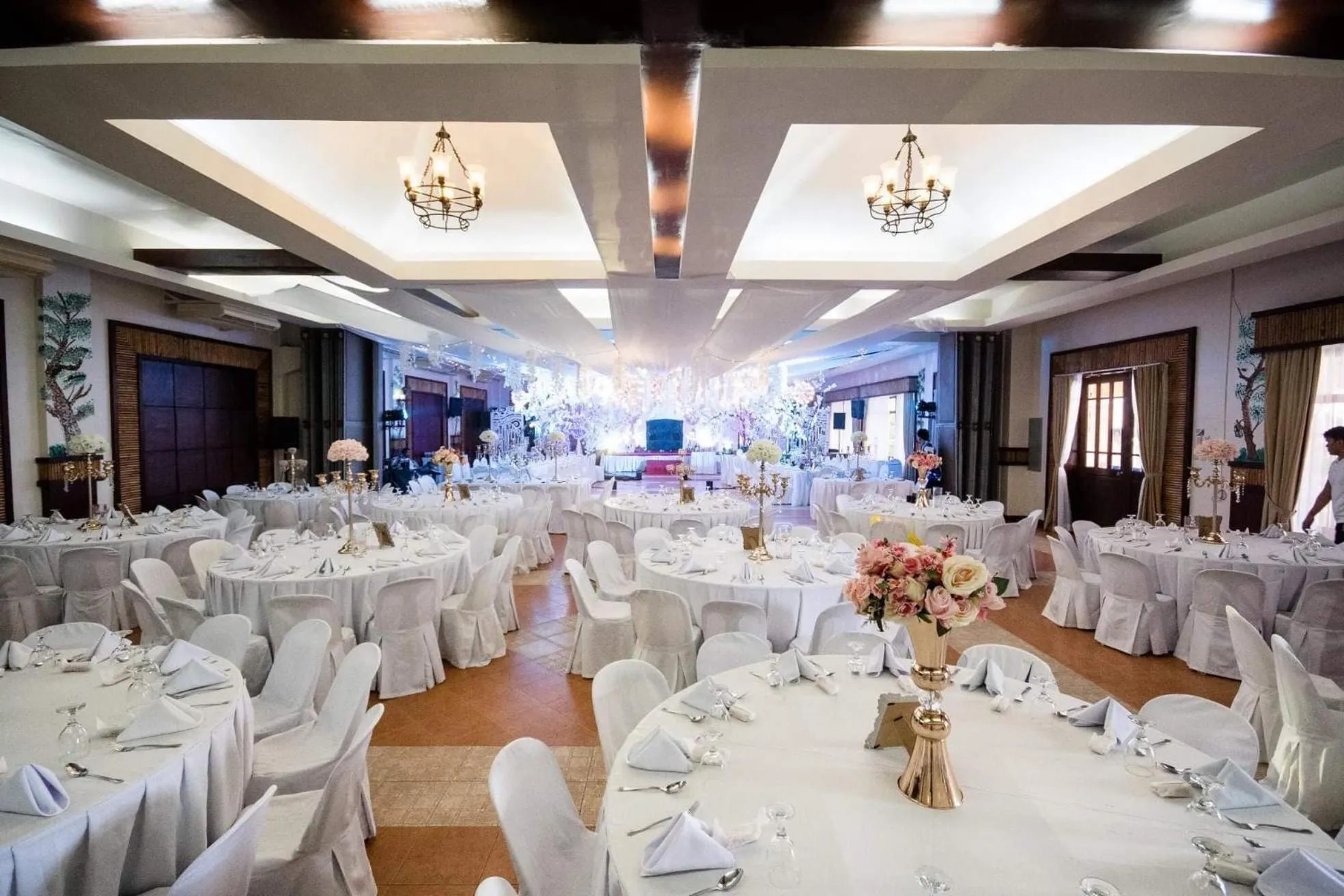 San Remigio Beach Club