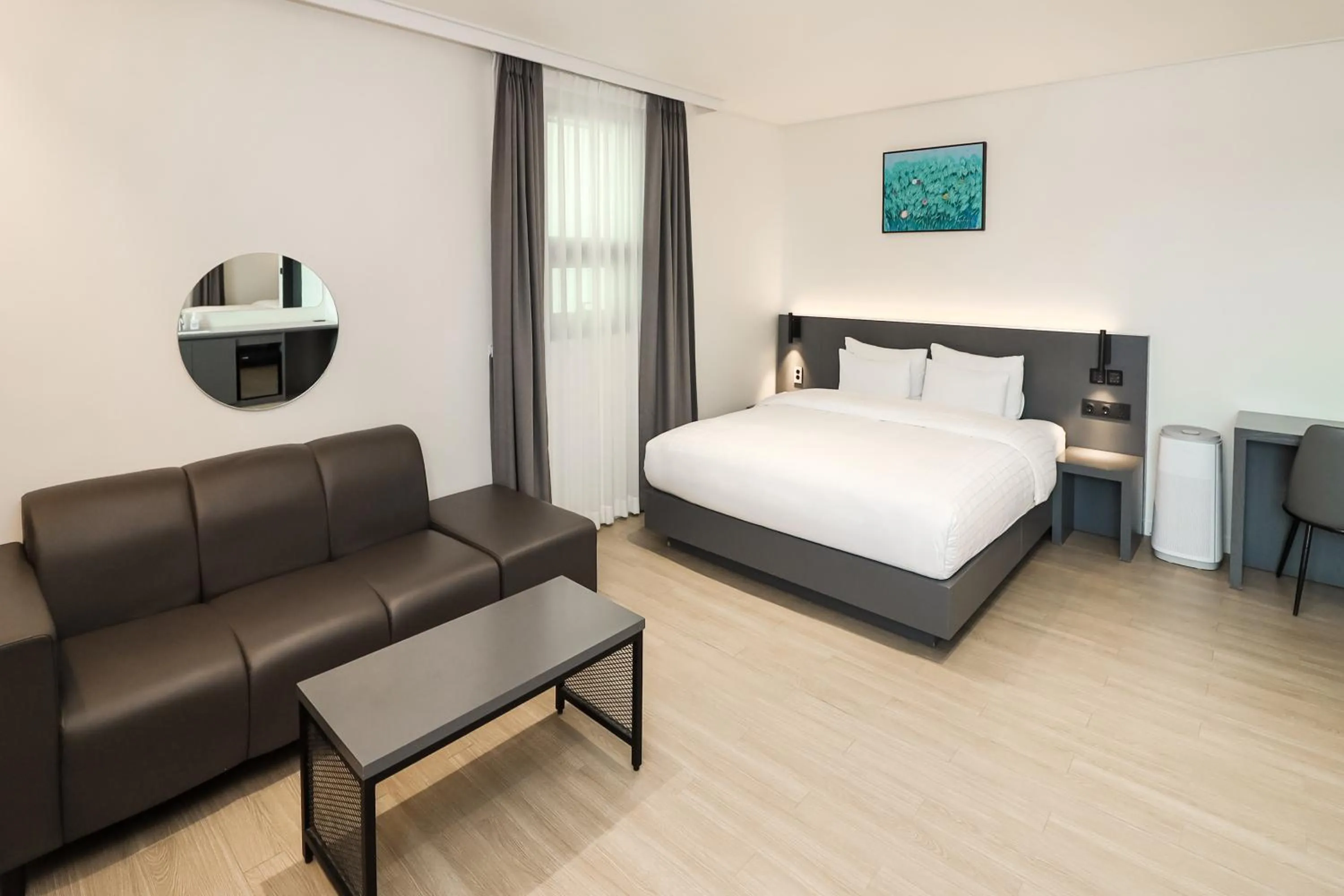 Bedroom, Bed in Hound Hotel Mokpo Peace Plaza