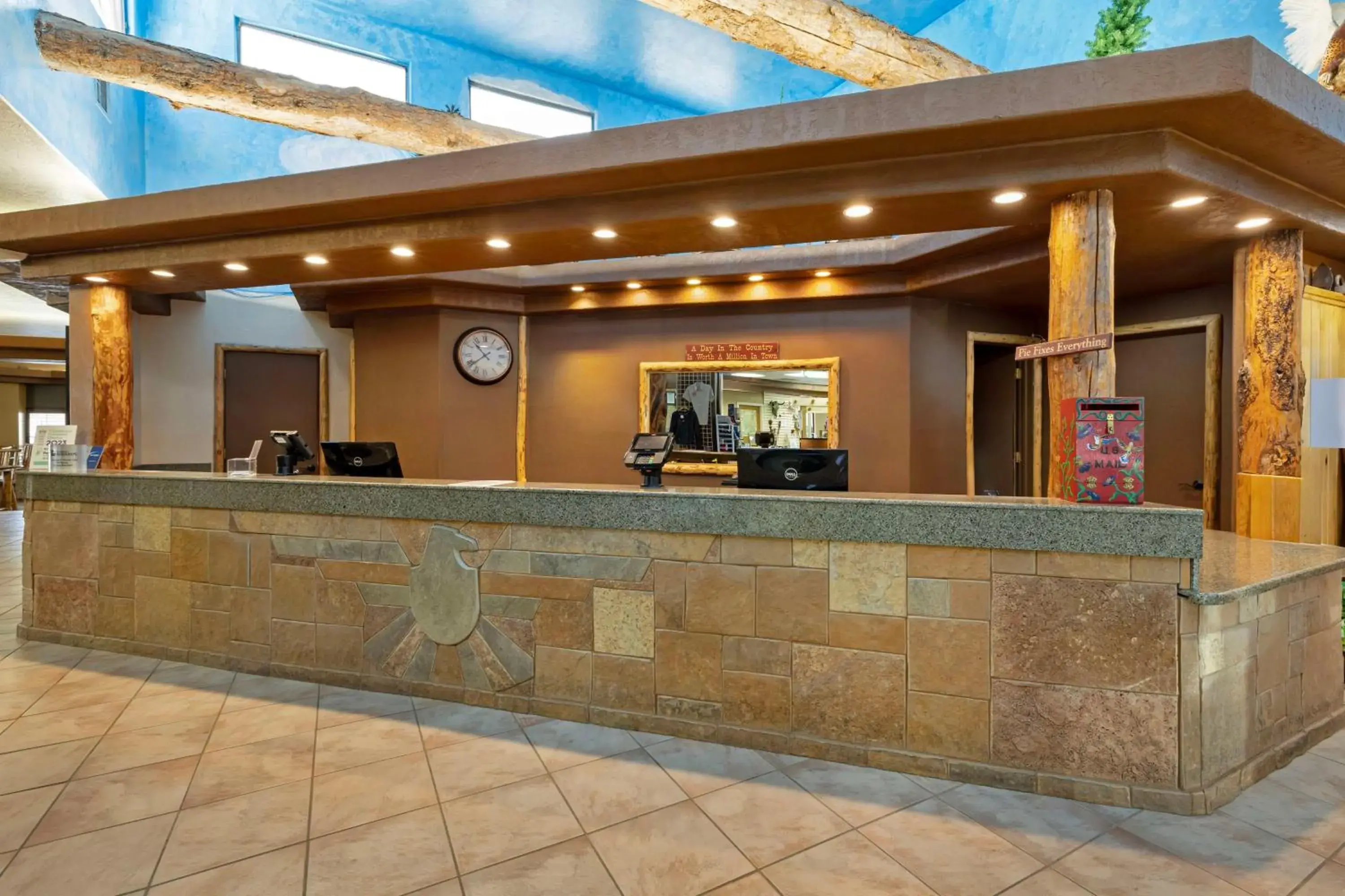 Lobby or reception in Best Western East Zion Thunderbird Lodge Lobby or reception in Best Western East Zion Thunderbird Lodge