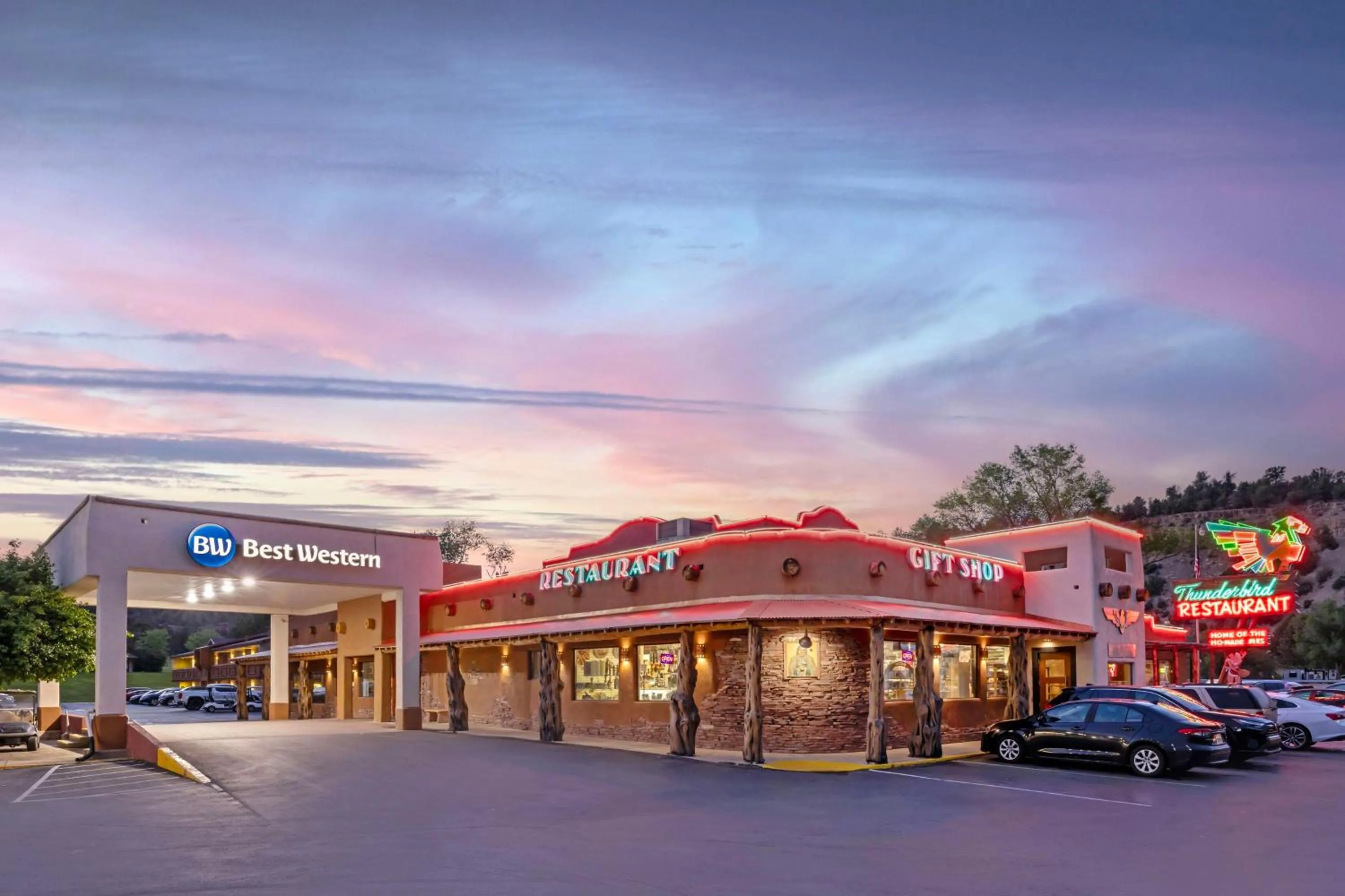 Property building in Best Western East Zion Thunderbird Lodge